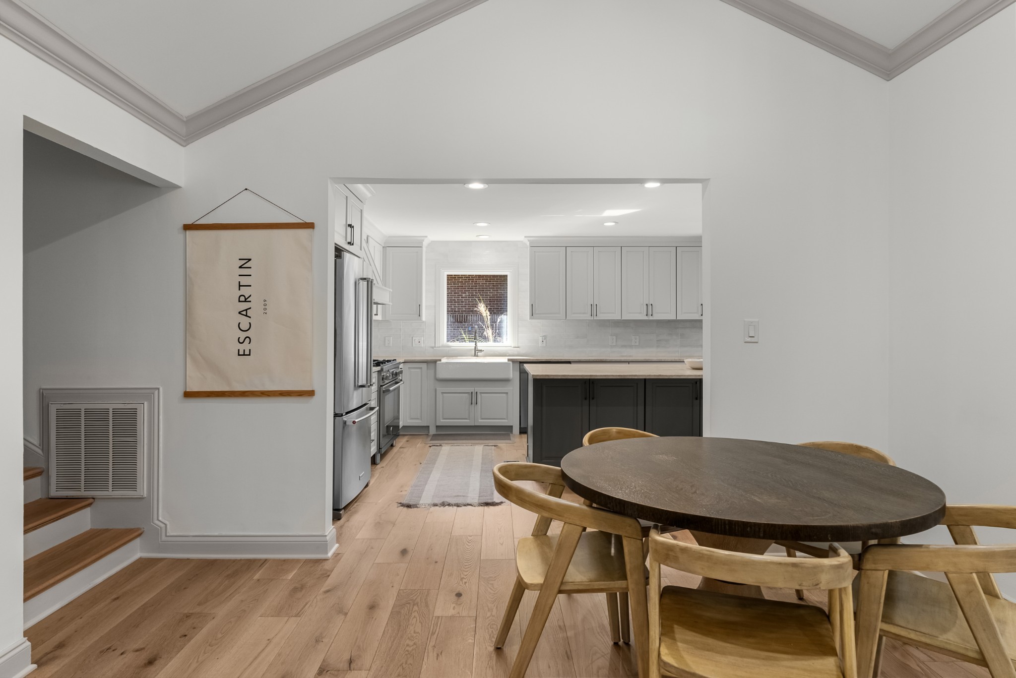 109 Oakmont Dr