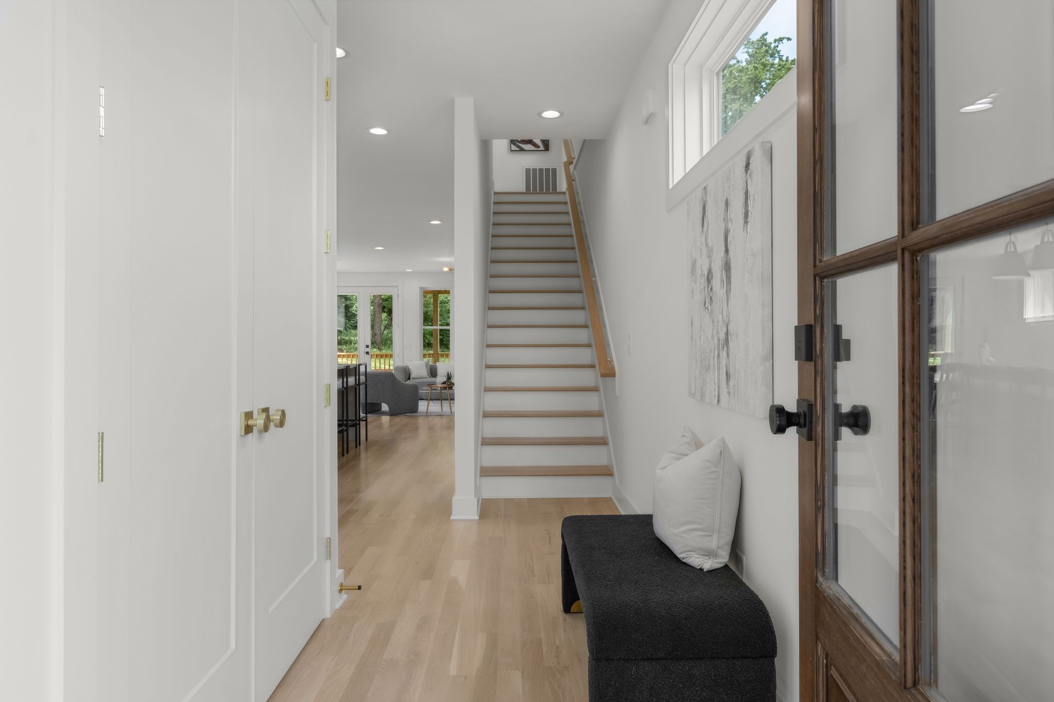 917 33rd Ave, N Unit: A