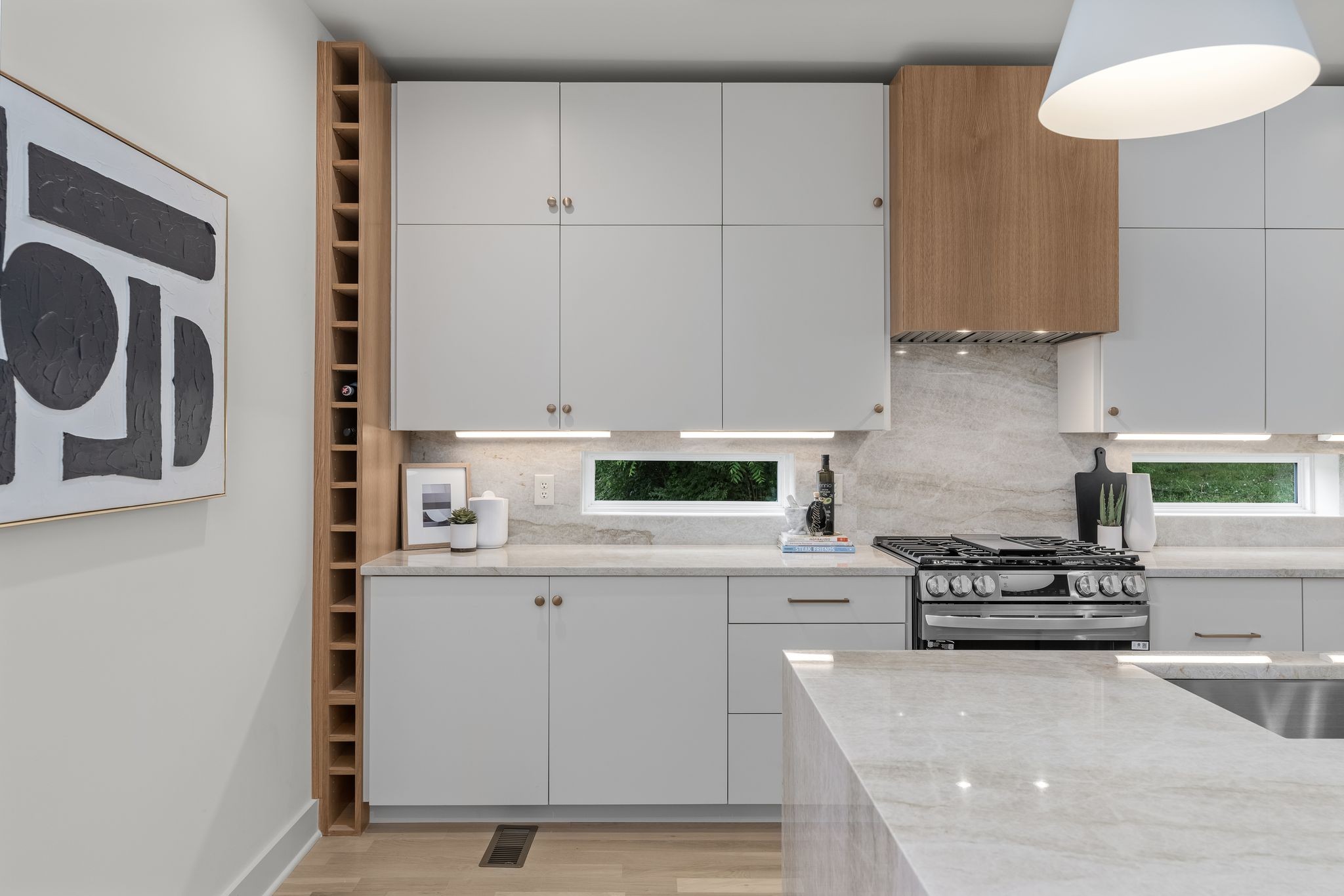 917 33rd Ave, N Unit: A