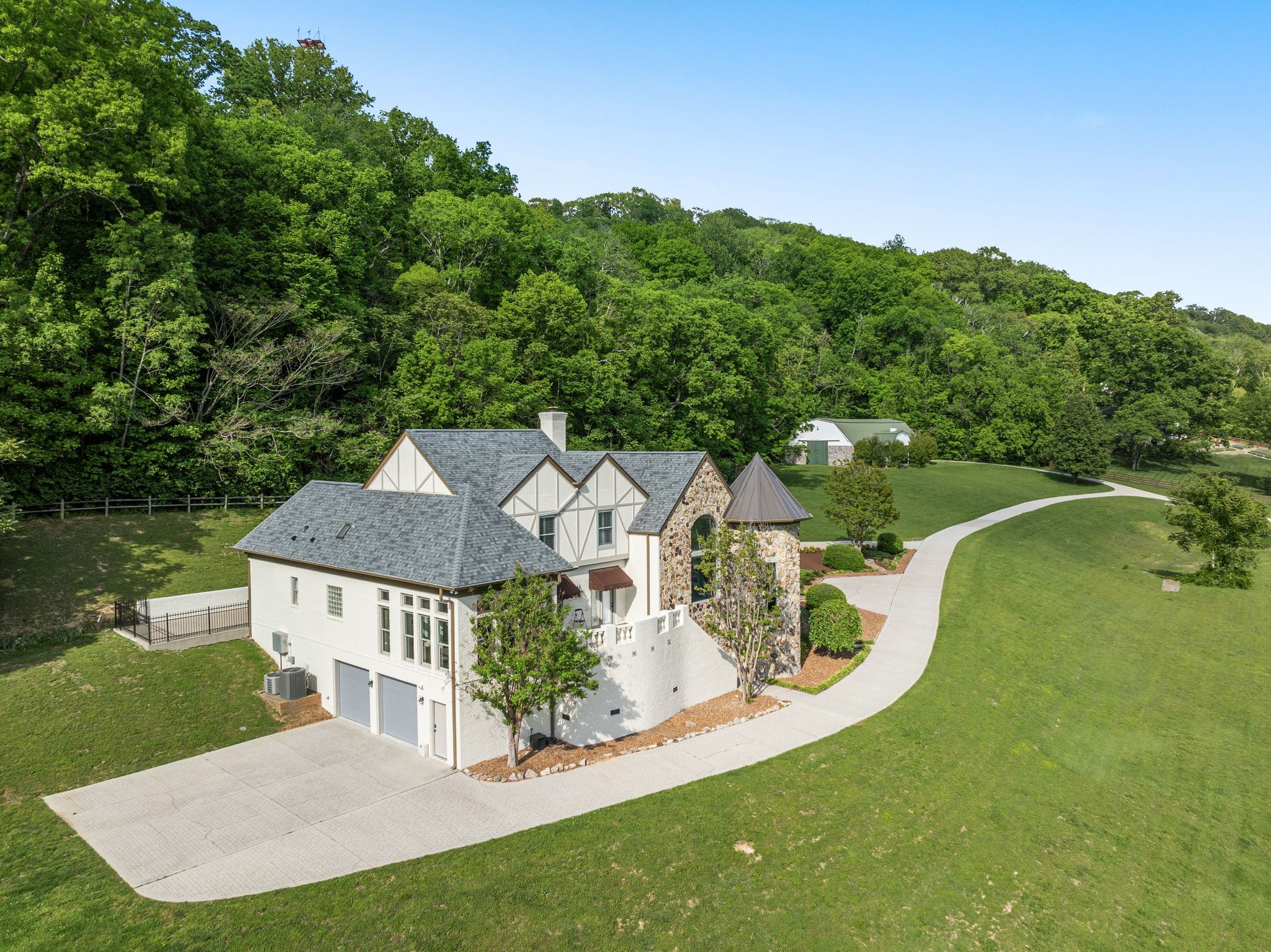 1026 Holly Tree Gap Rd
