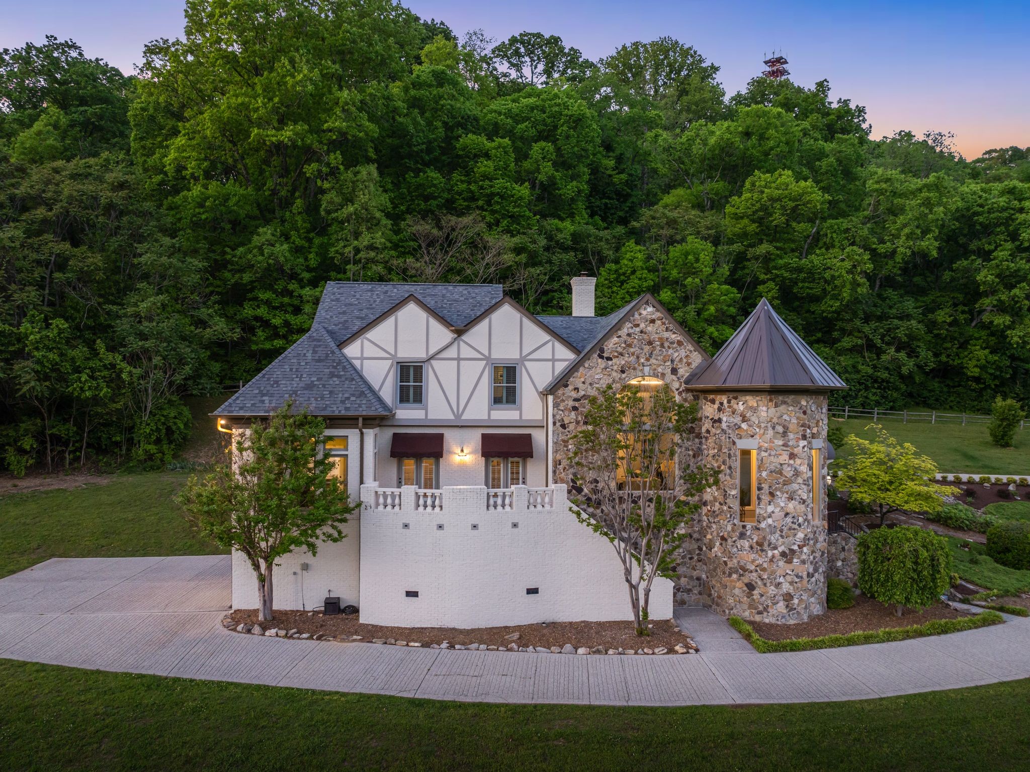 1026 Holly Tree Gap Rd
