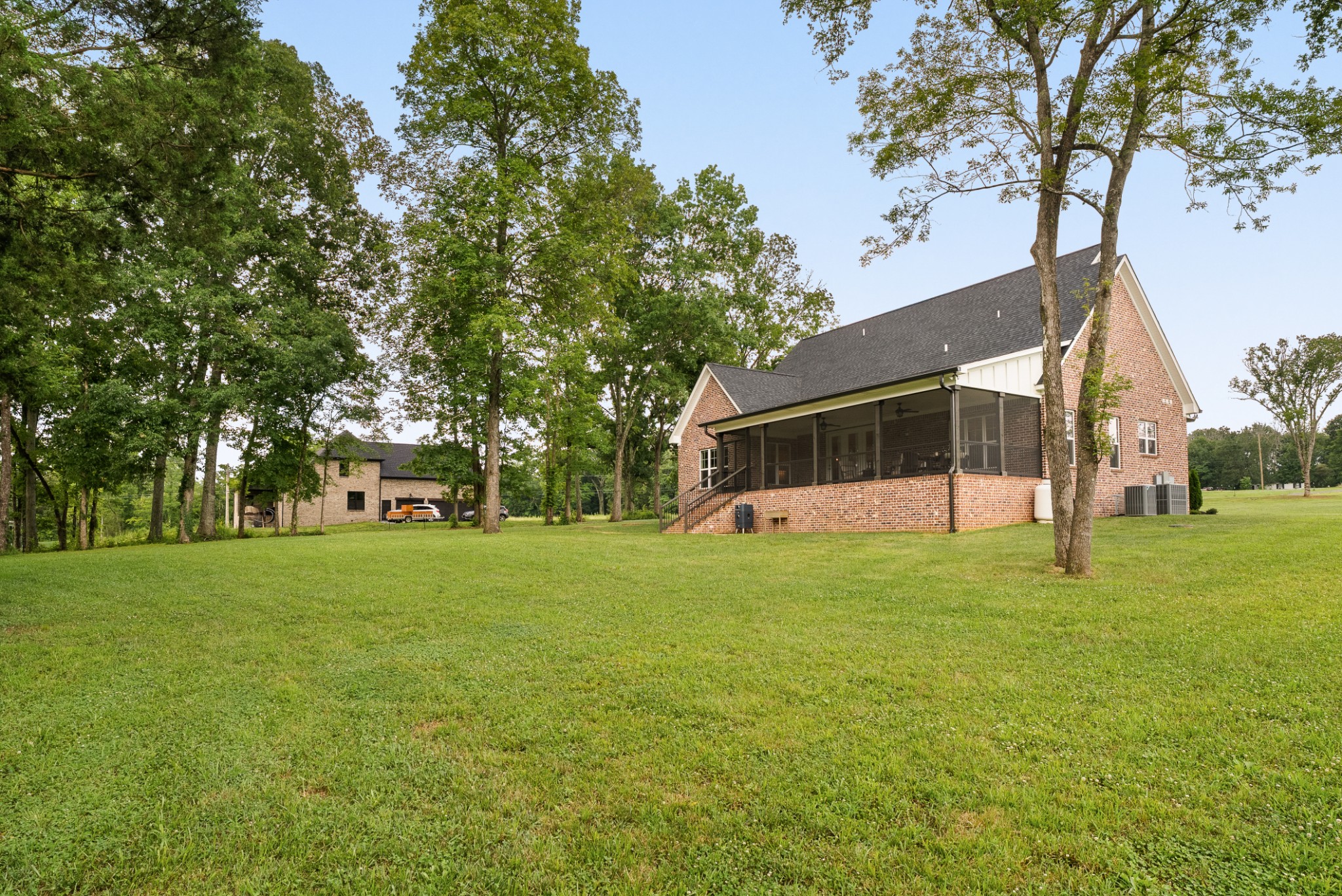 1497 Phillips Rd