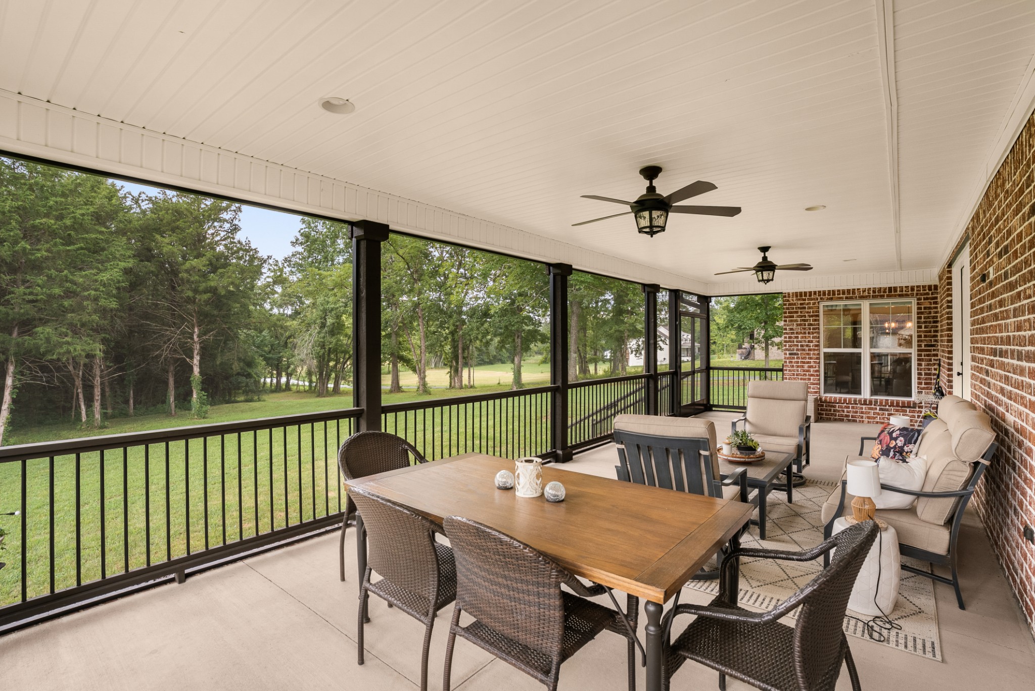 1497 Phillips Rd