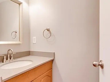 810 Bellevue Rd Unit: 218
