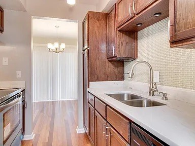 810 Bellevue Rd Unit: 218