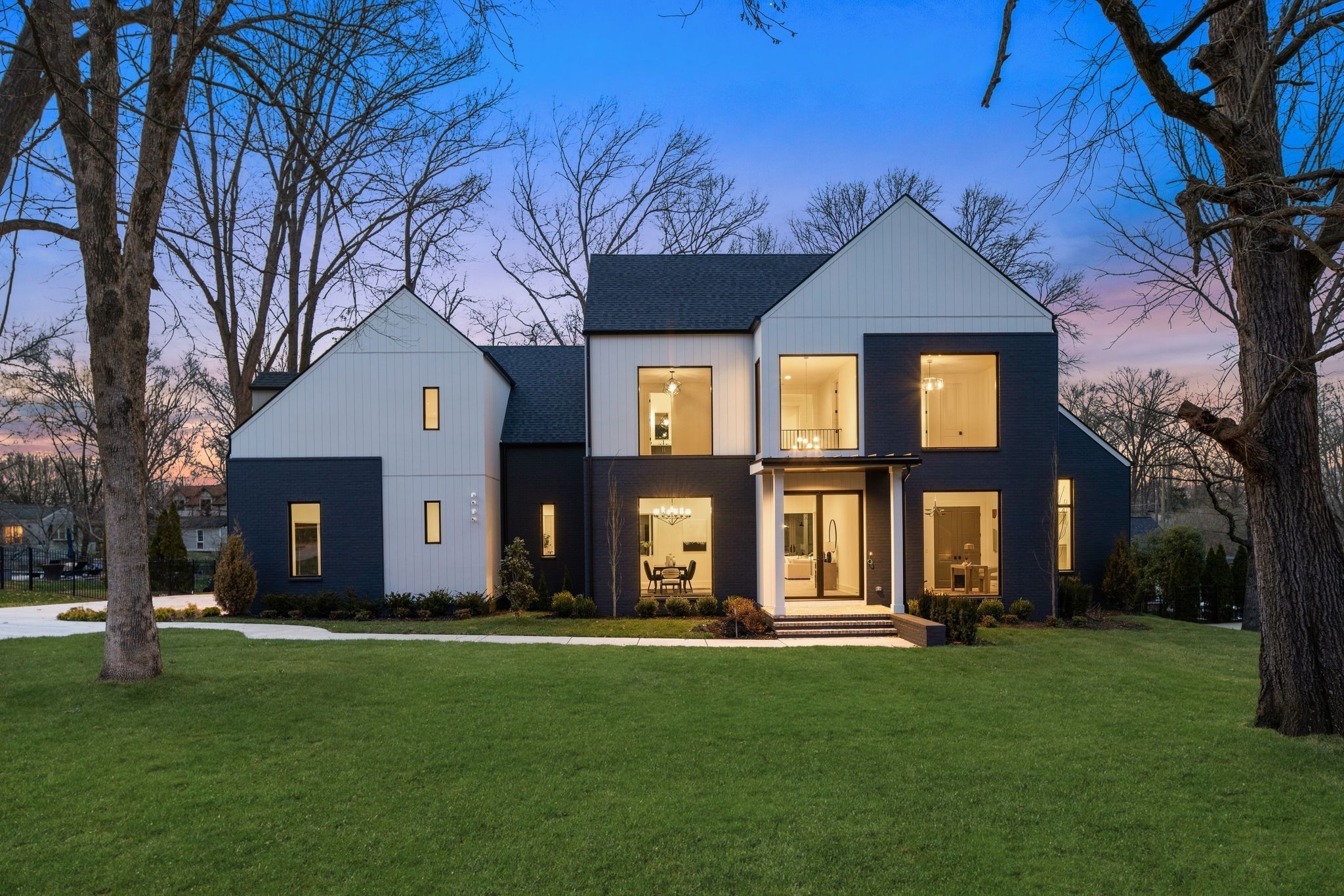 6120 Bresslyn Rd