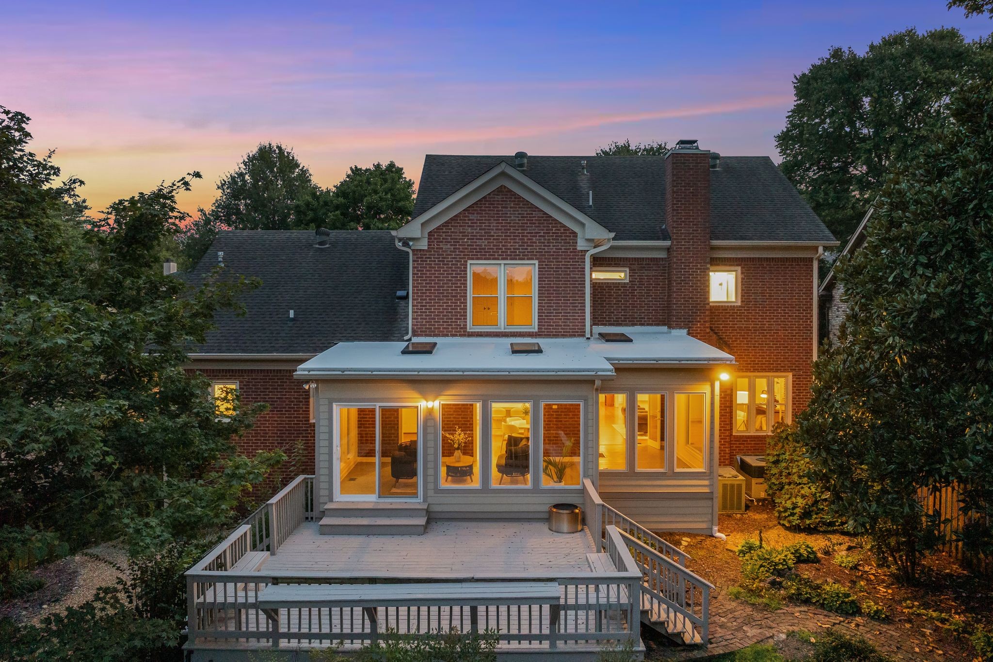 231 Burlington Pl