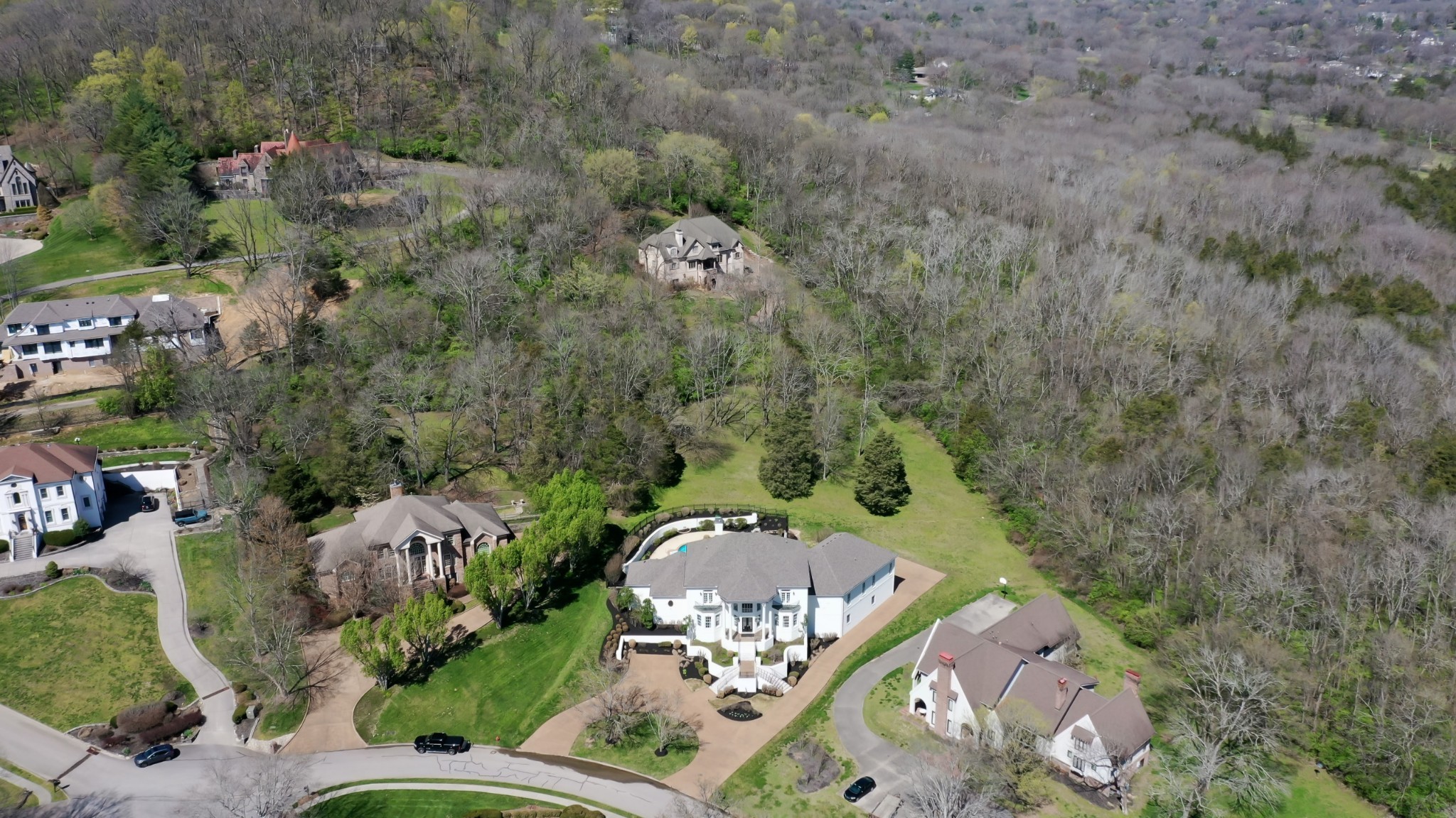 17 Castlewood Ct