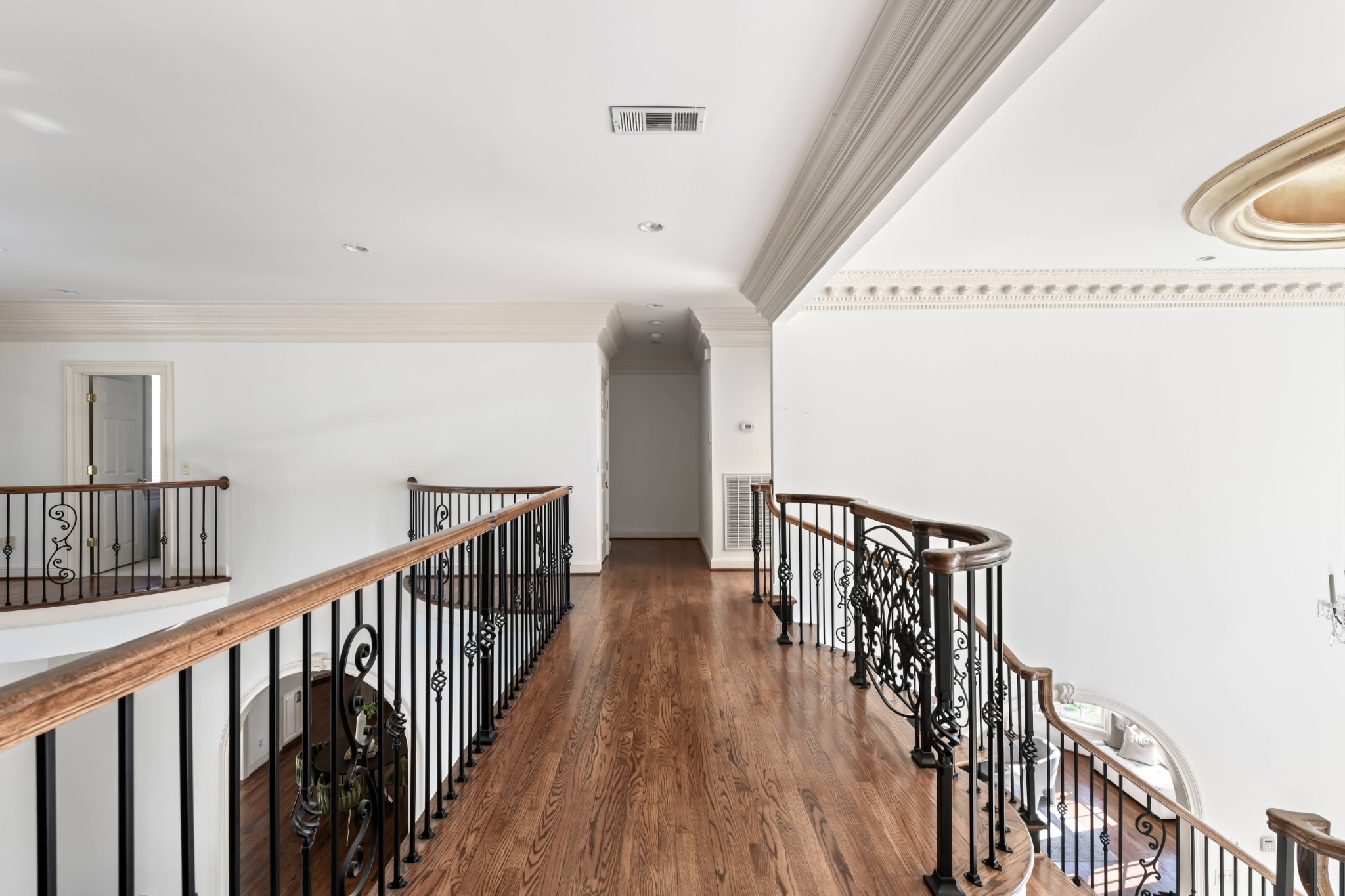 17 Castlewood Ct