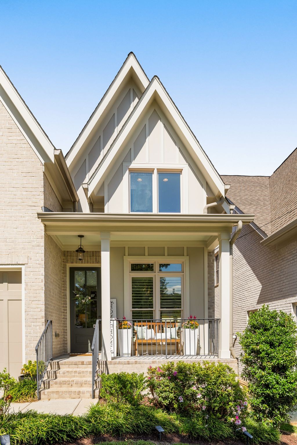 2260 Castleman Dr