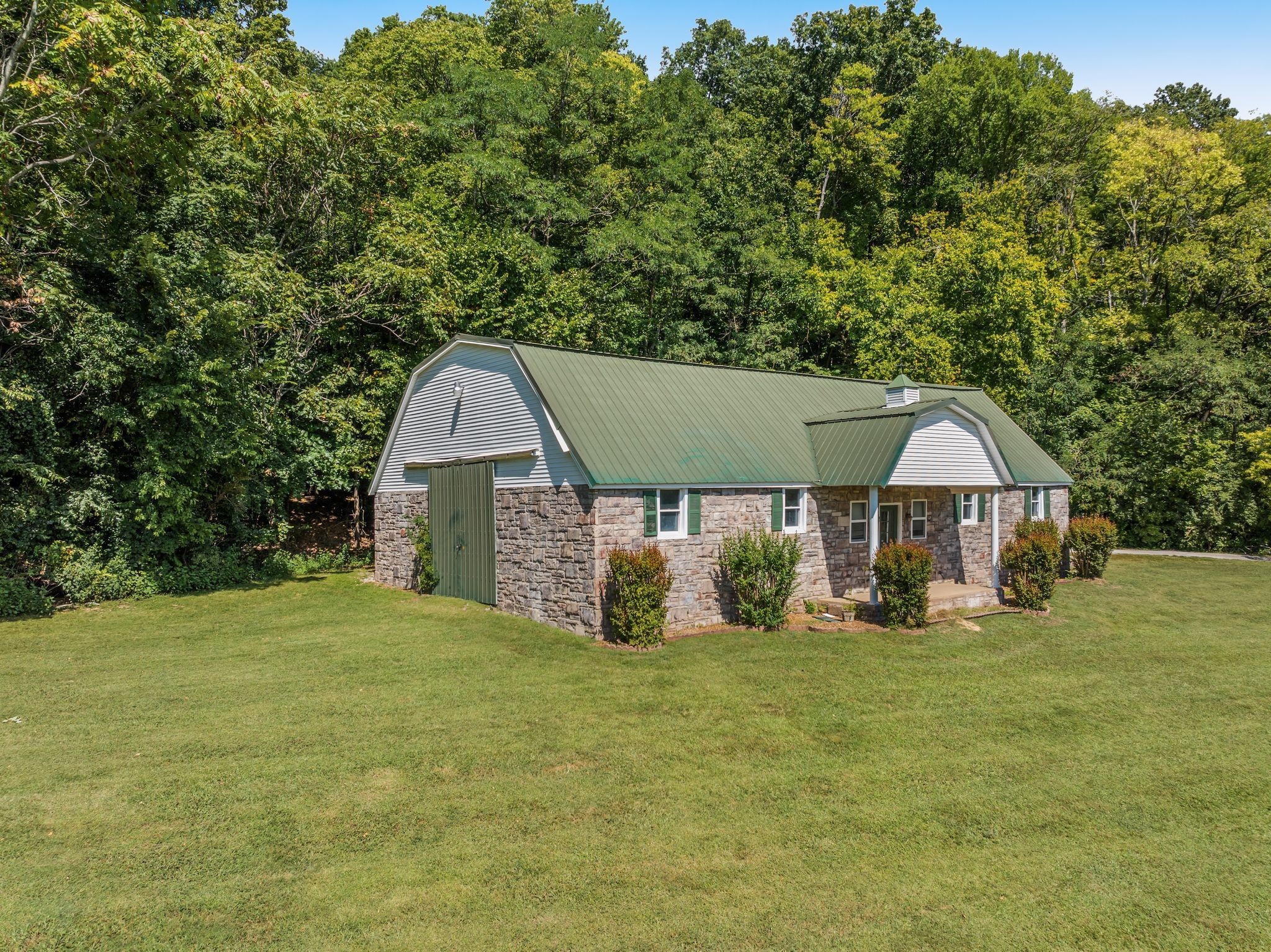 1026 Holly Tree Gap Rd