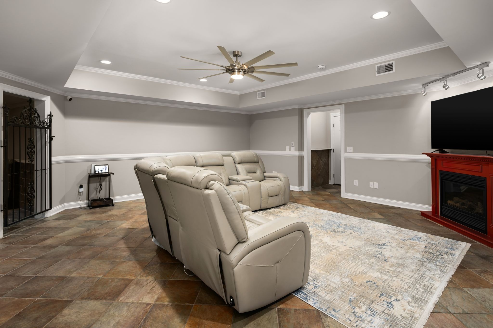 1026 Holly Tree Gap Rd