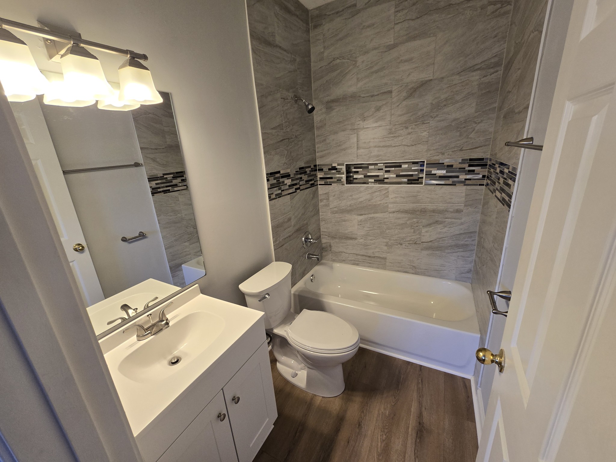 7470 Charlotte Pike Unit: 3