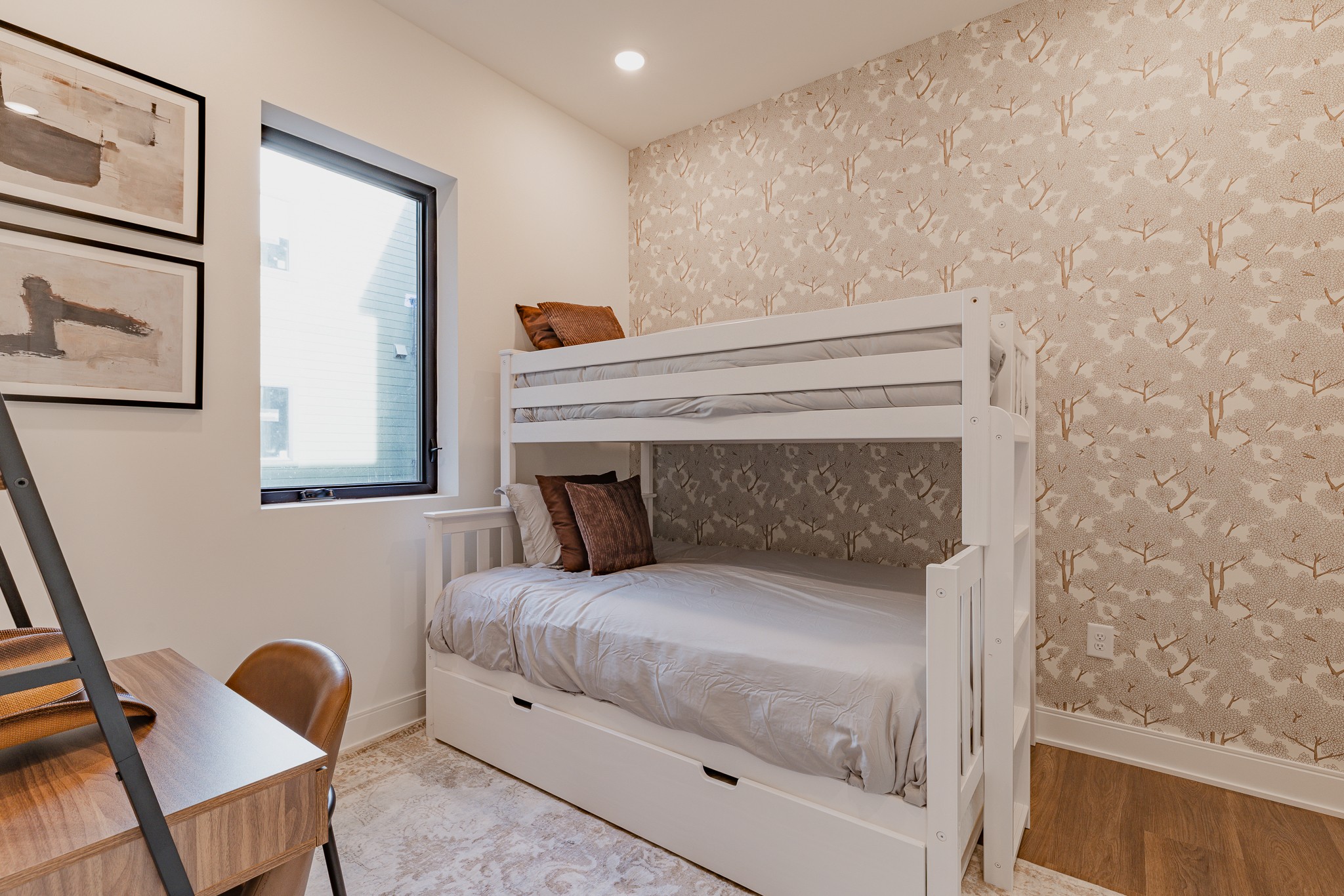 3509 Charlotte Ave, W Unit: 102