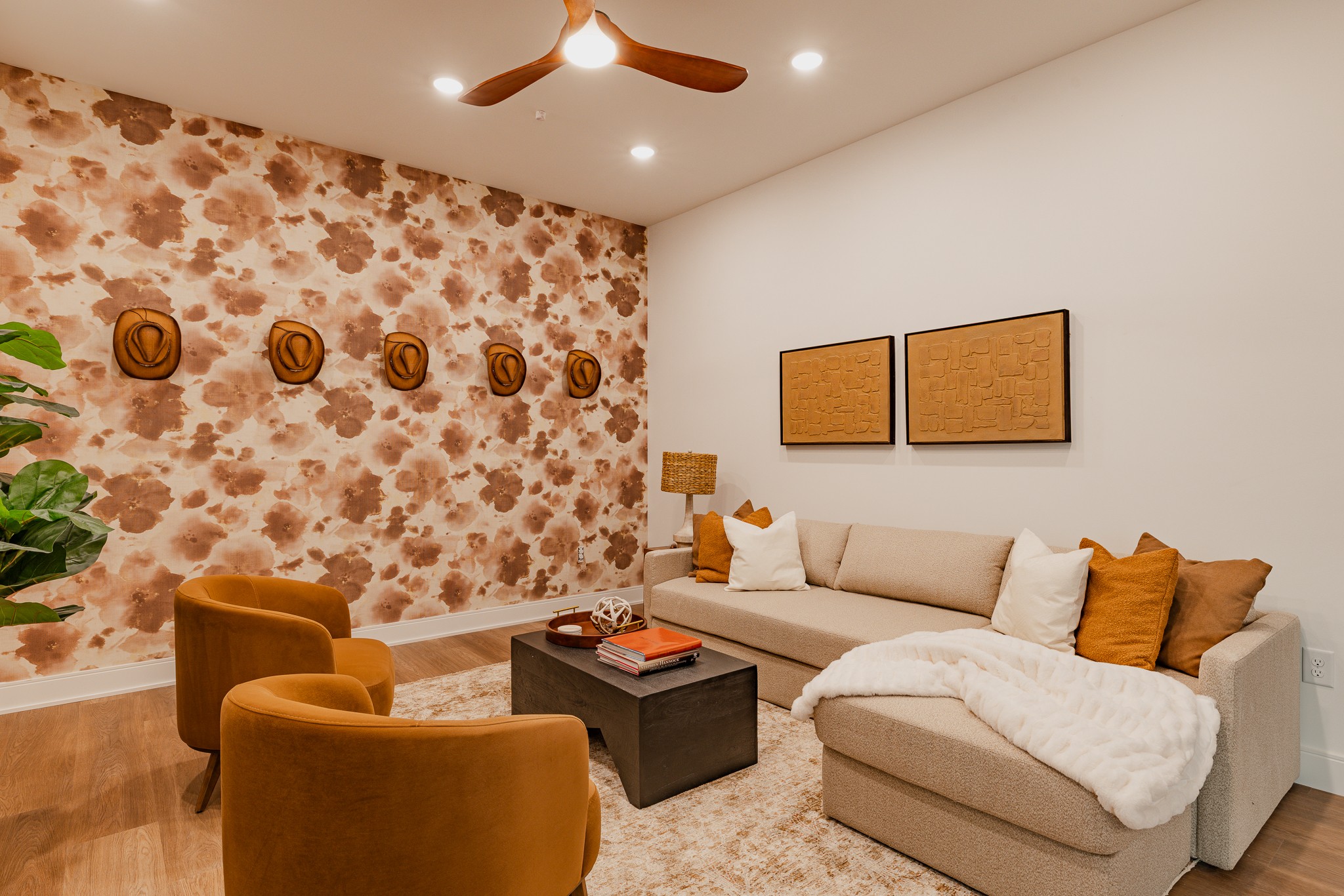 3509 Charlotte Ave, W Unit: 102