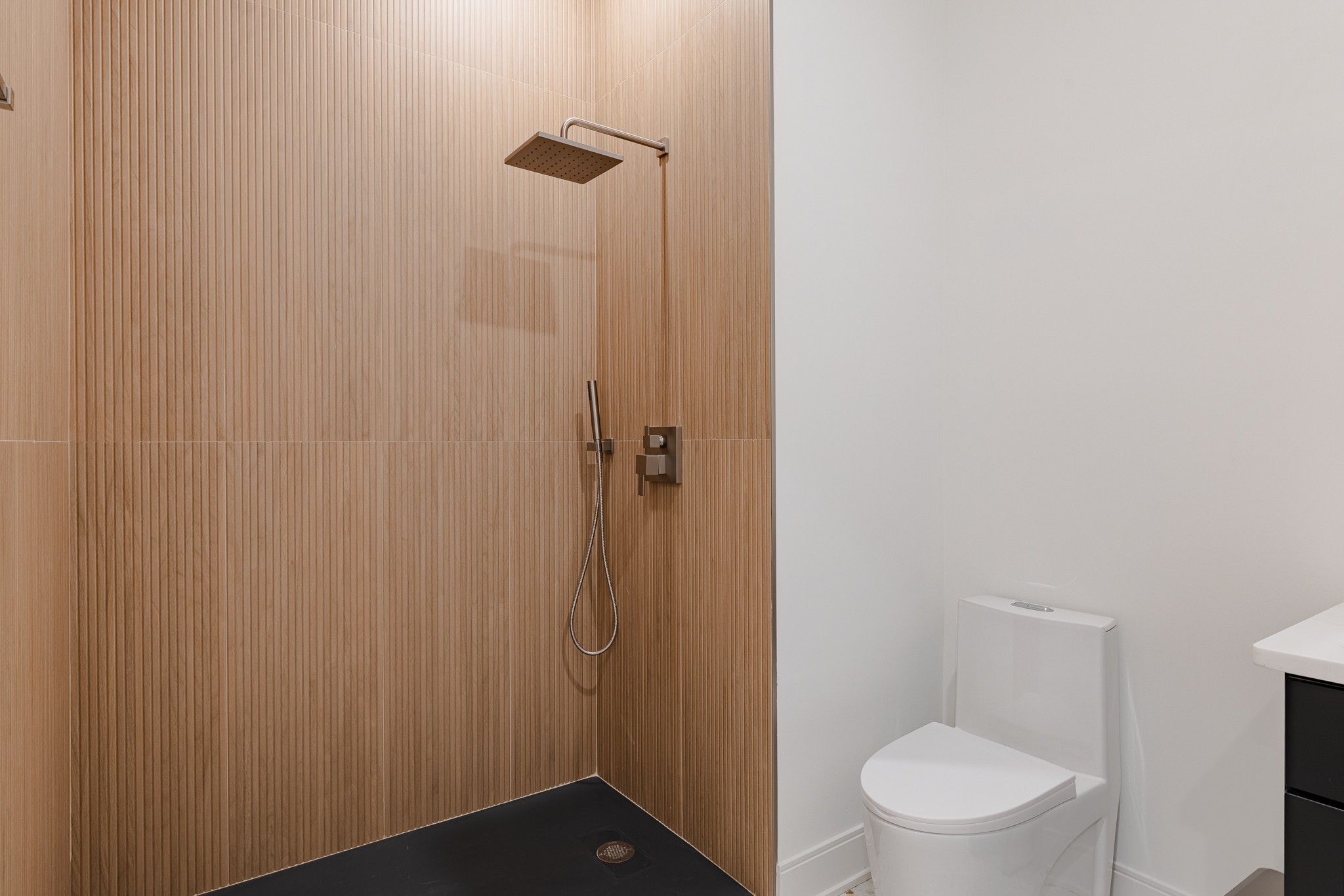 3509 Charlotte Ave, W Unit: 102