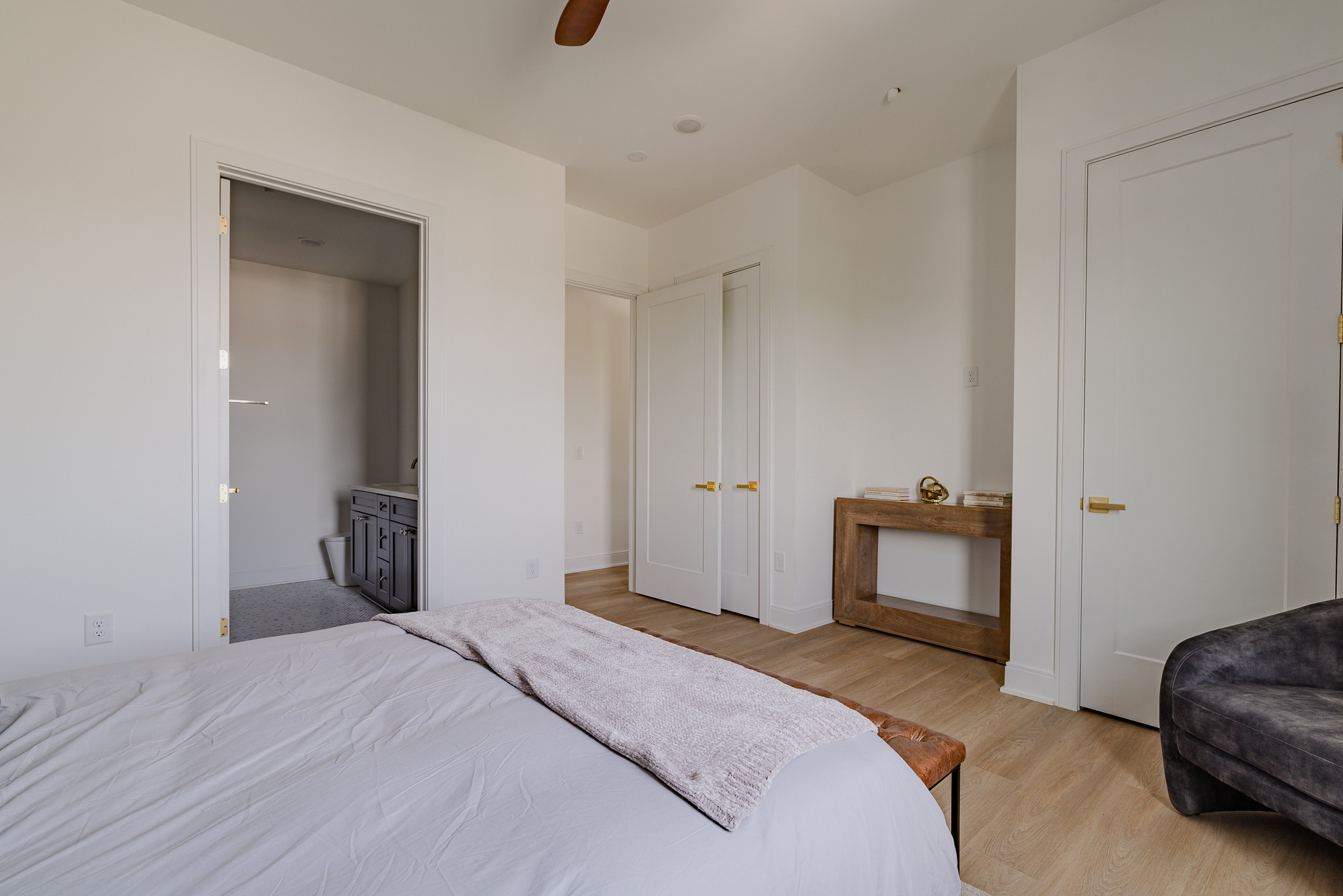 3509 Charlotte Ave, W Unit: 506