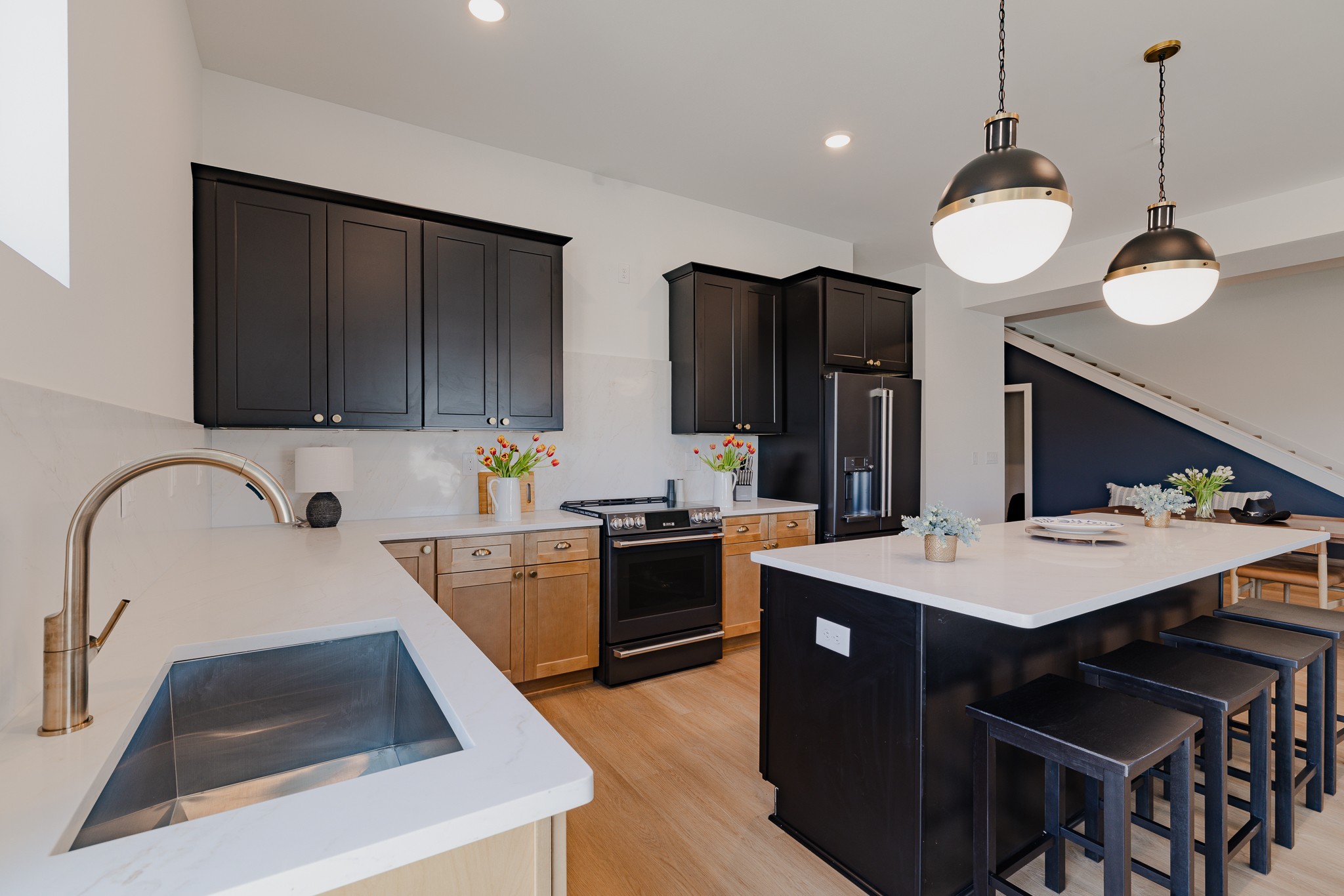 3509 Charlotte Ave, W Unit: 506