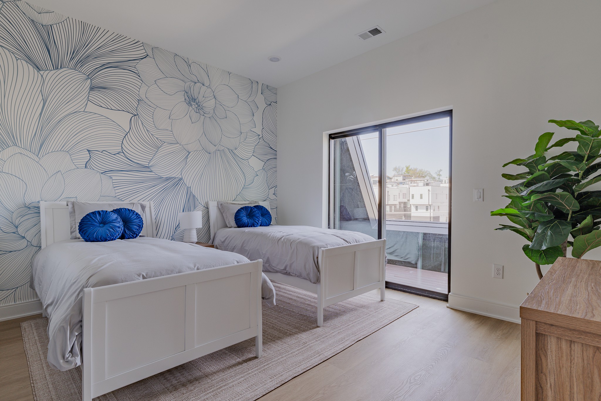 3509 Charlotte Ave, W Unit: 506