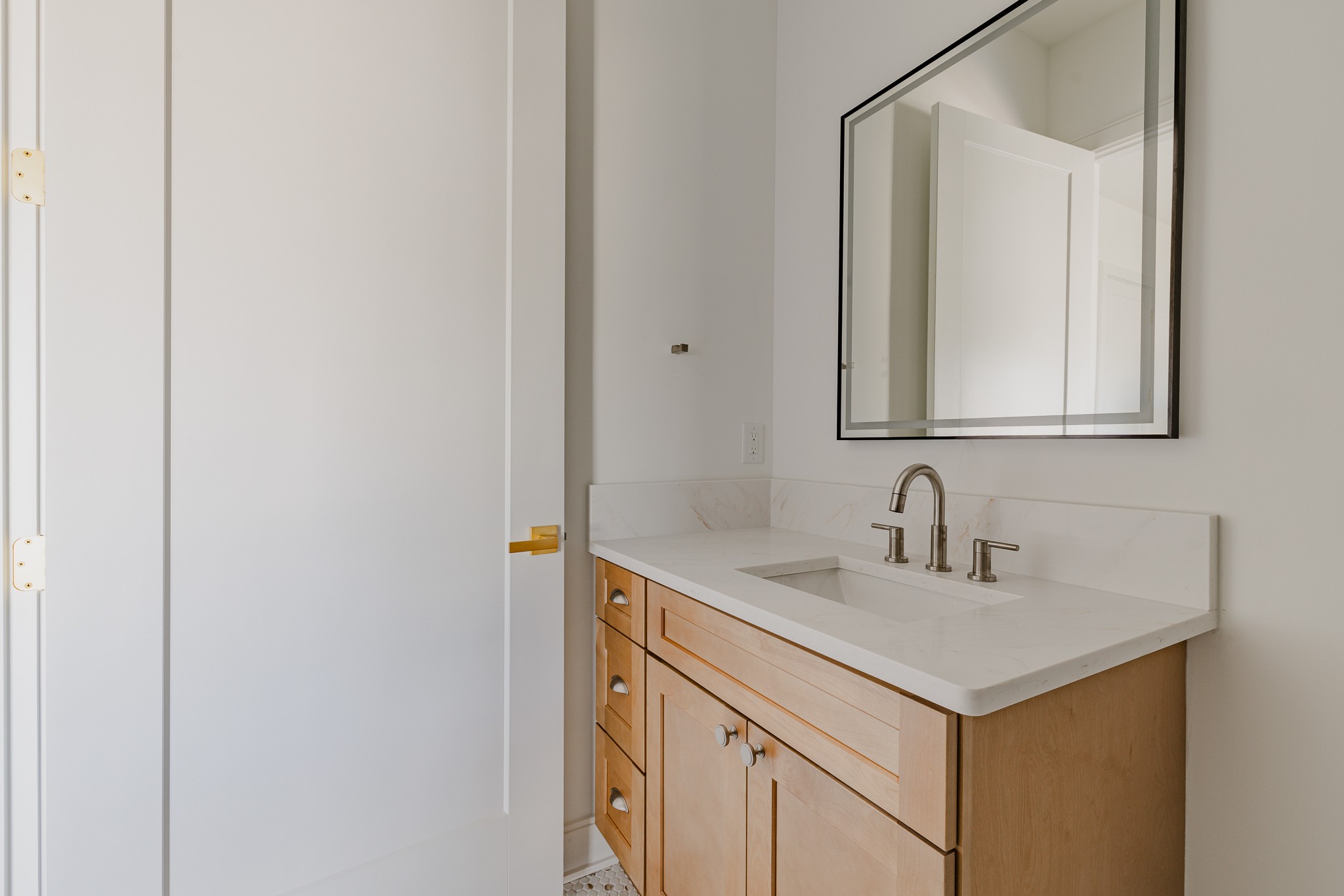 3509 Charlotte Ave, W Unit: 506