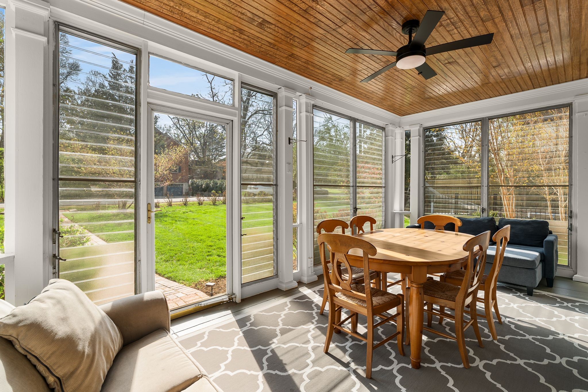 3611 Woodmont Boulevard