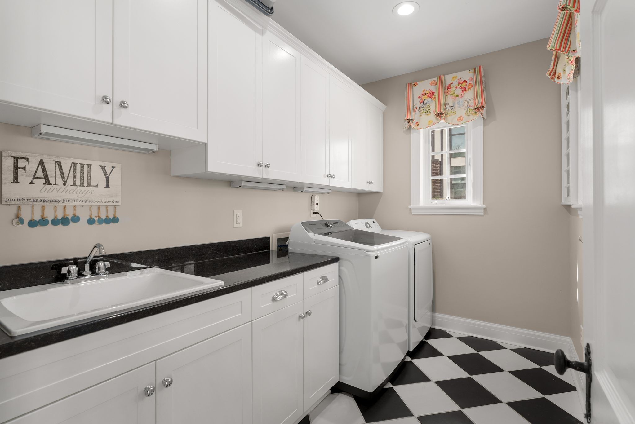 3611 Woodmont Boulevard