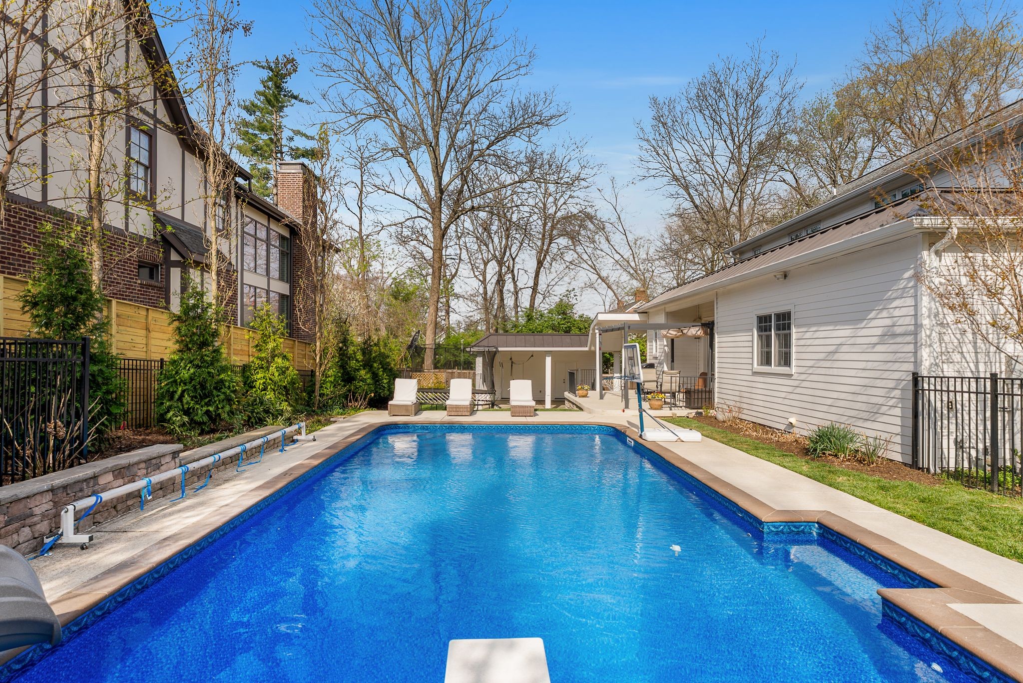 3611 Woodmont Boulevard