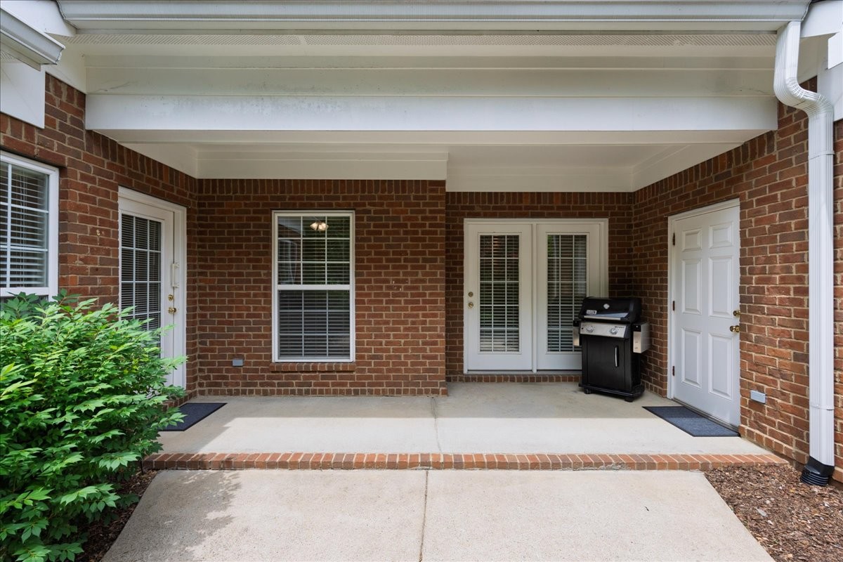 640 Springlake Dr