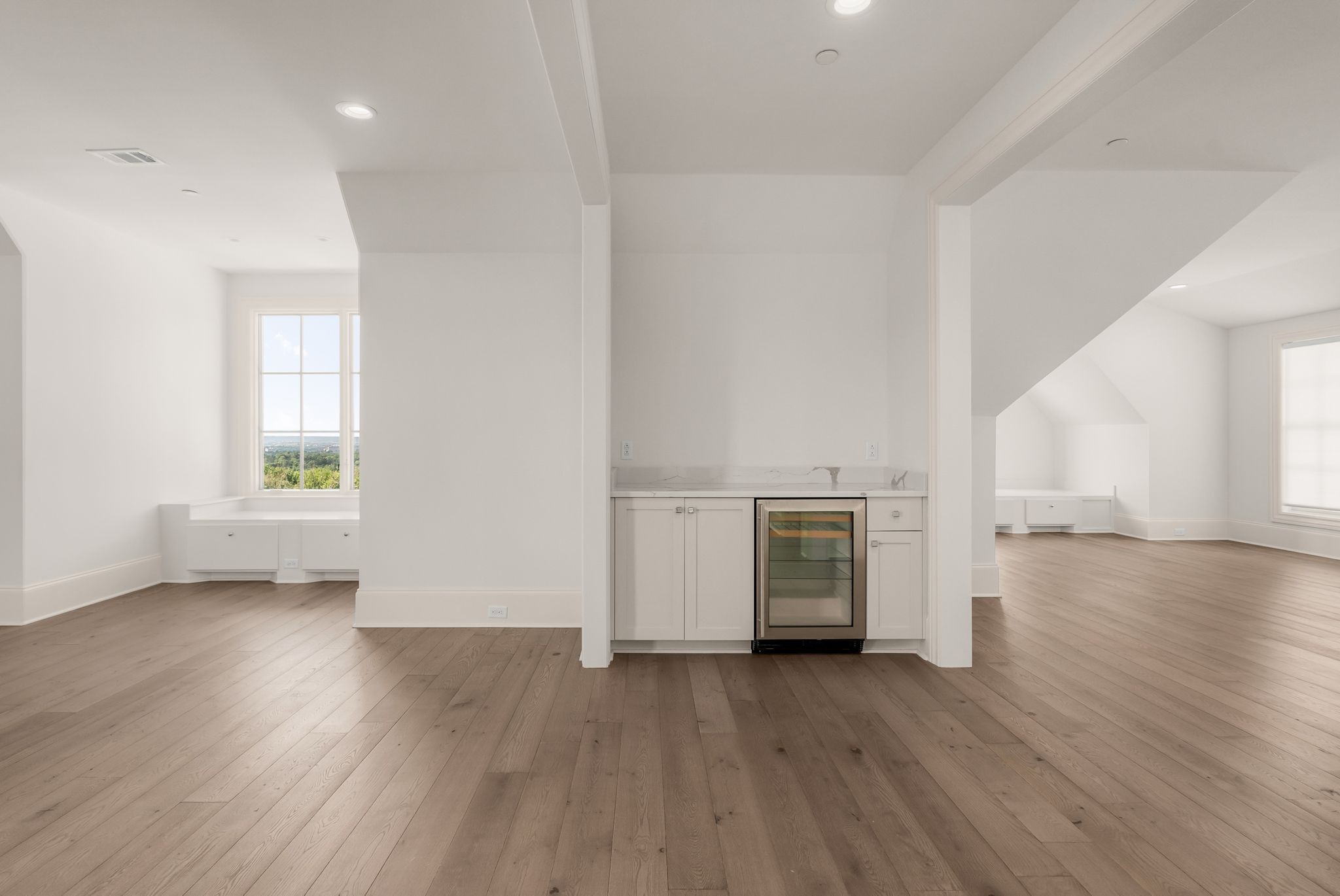 215 La Vista Dr