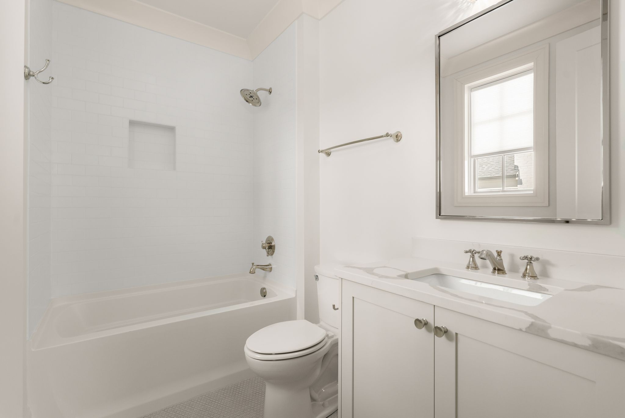 215 La Vista Dr