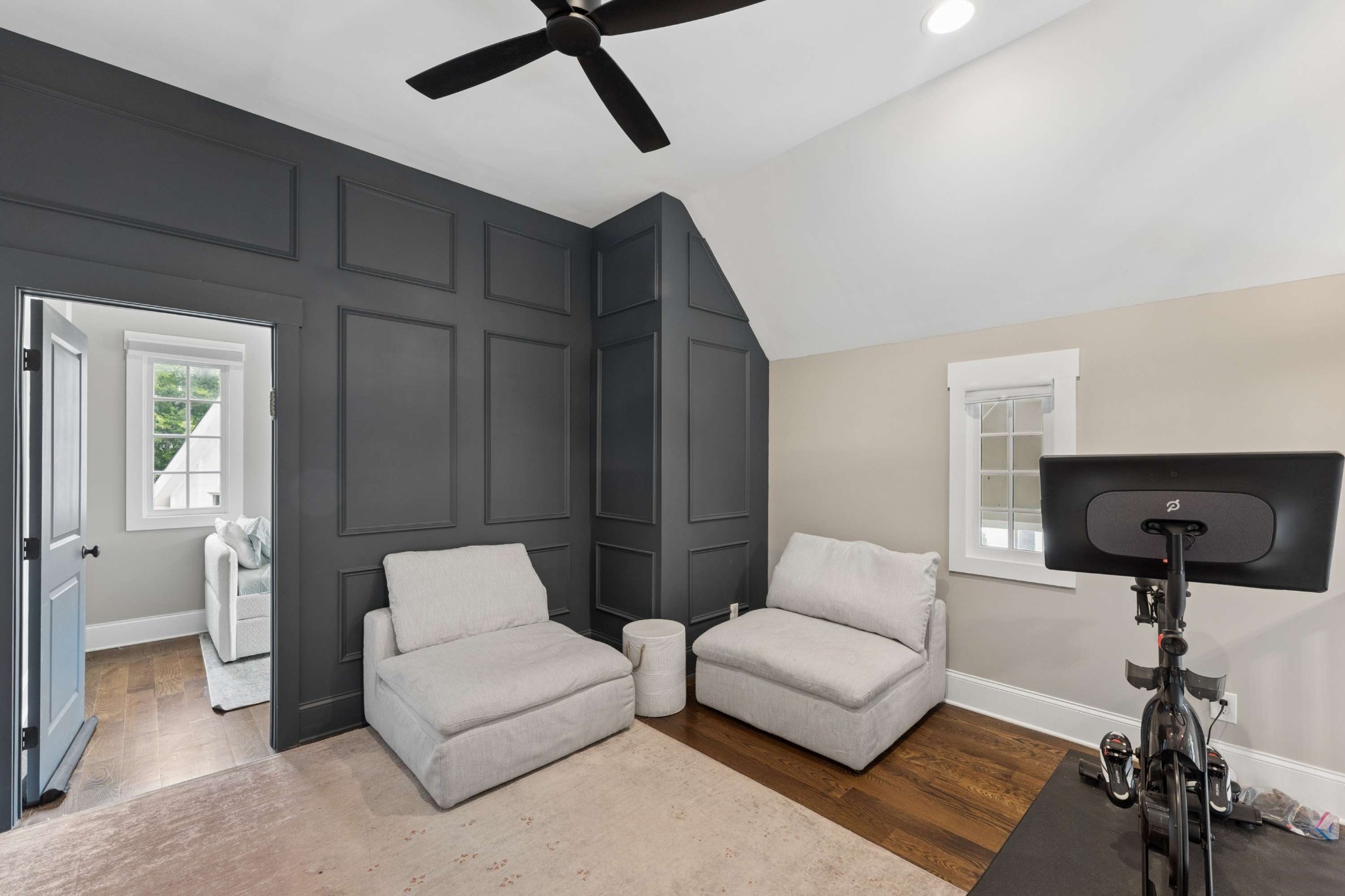 4115B Oriole Pl