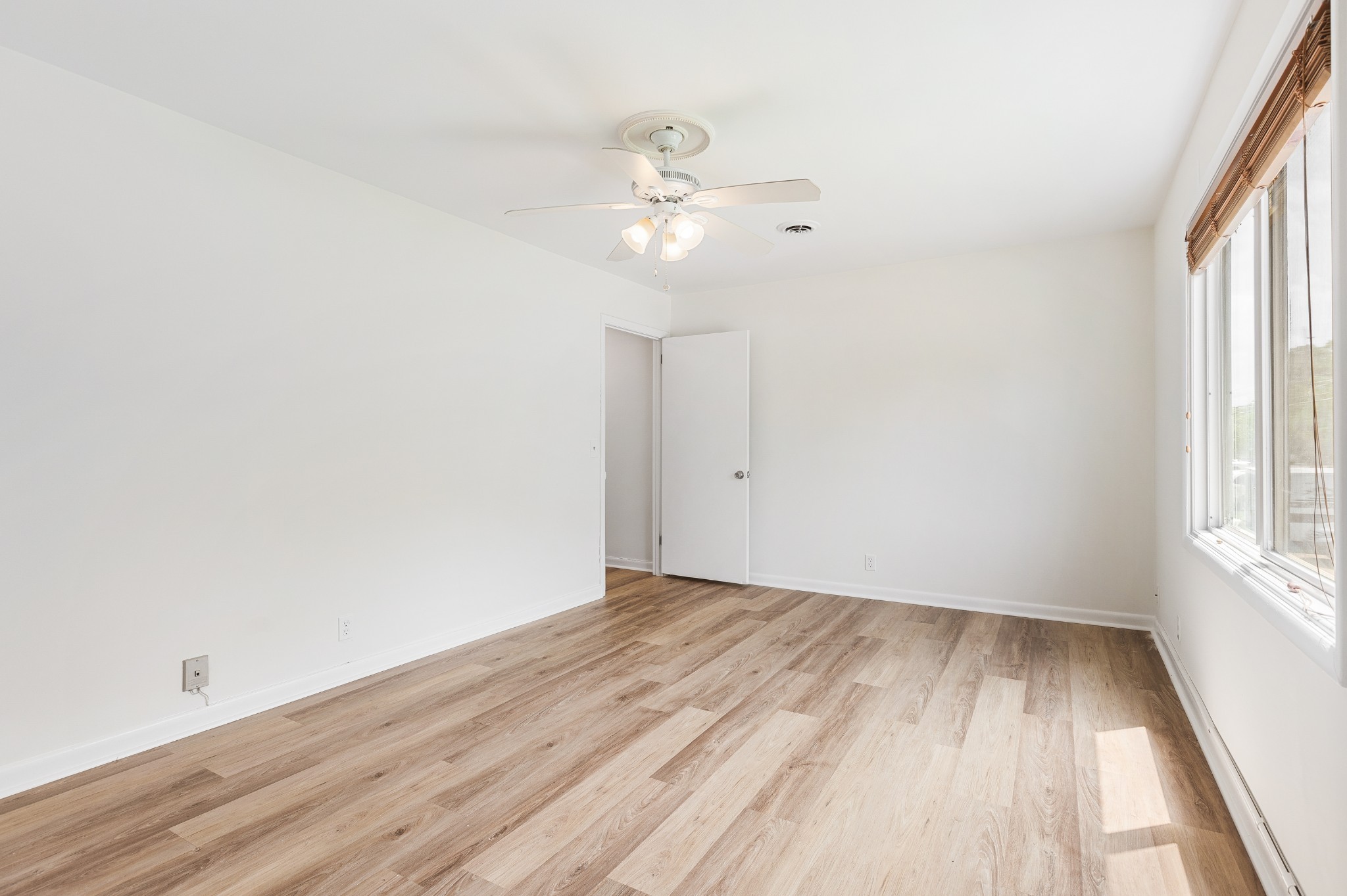 522 Doral Country Dr