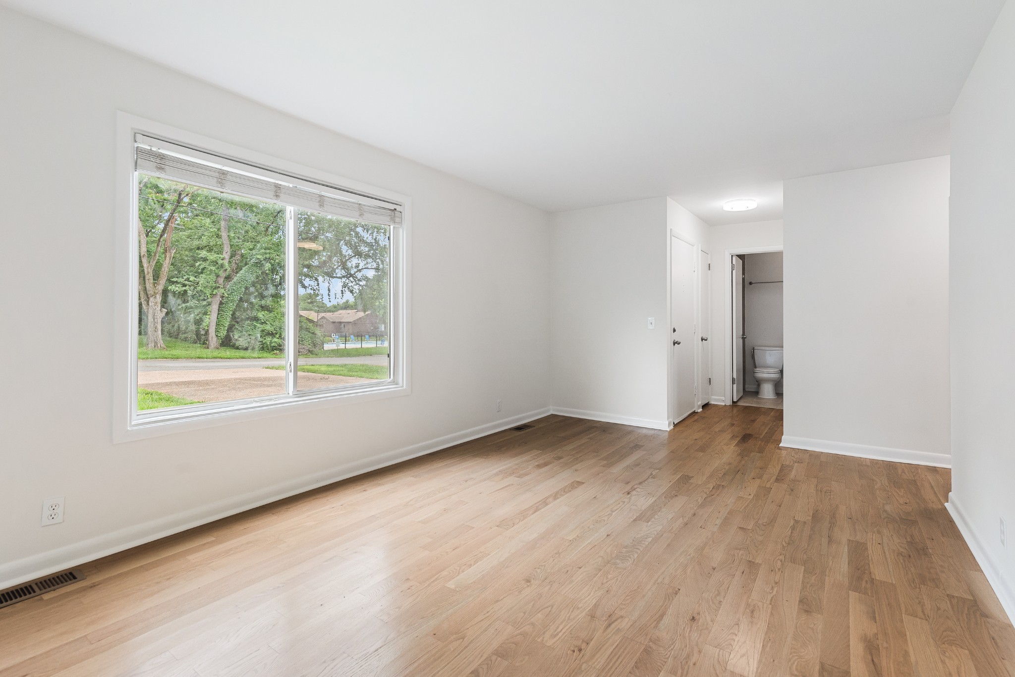 522 Doral Country Dr