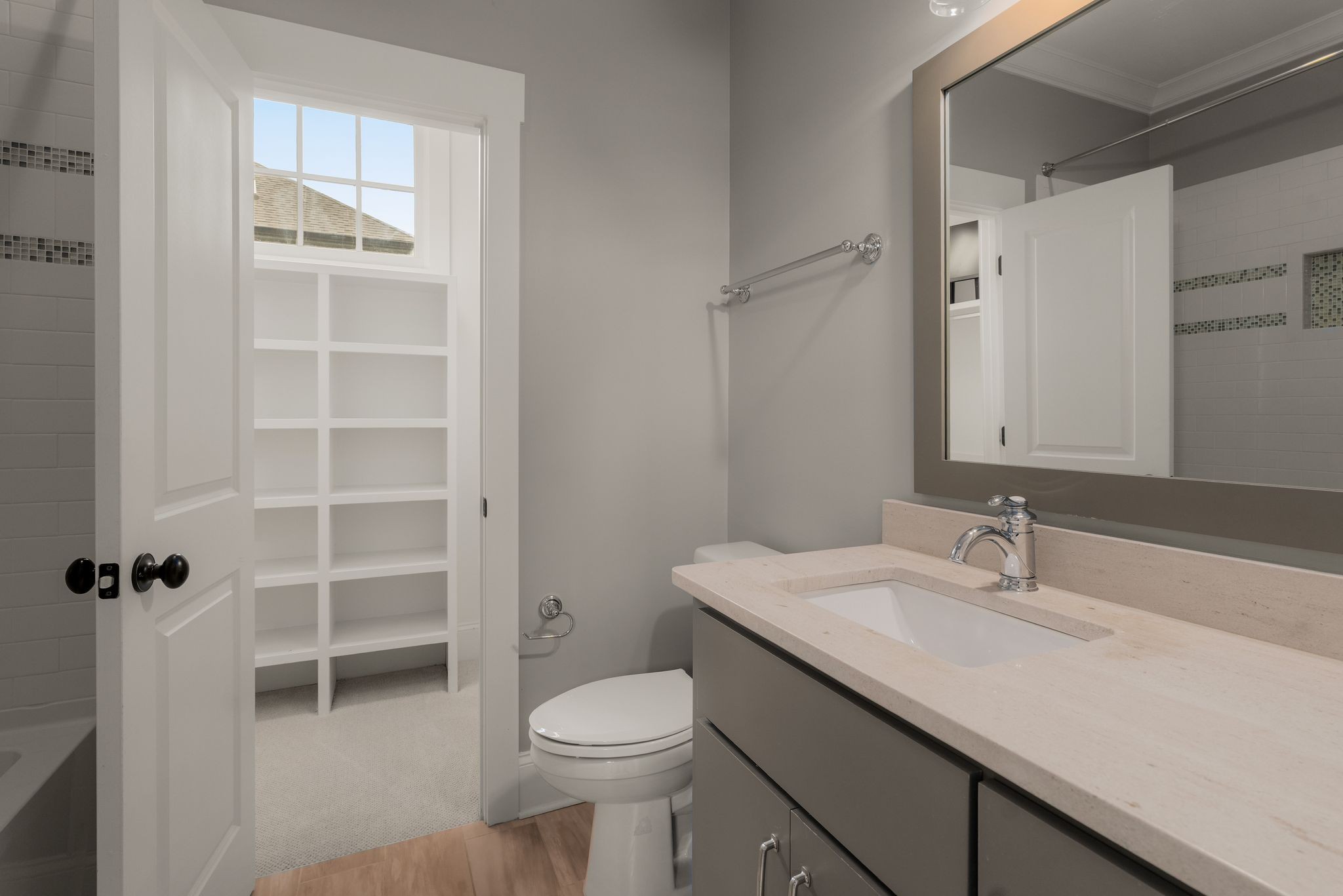 4115B Oriole Pl