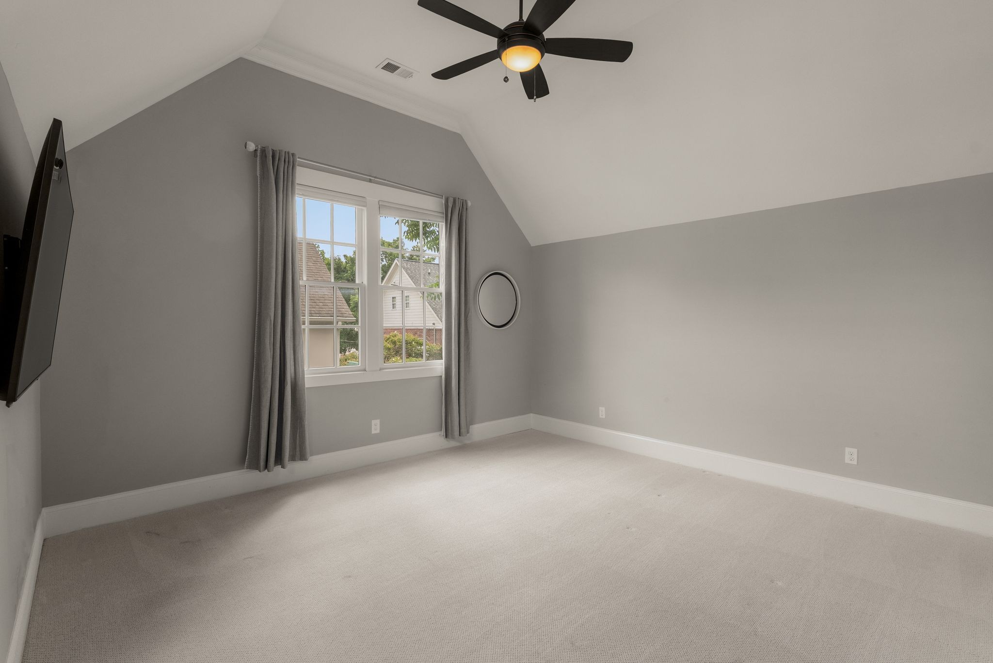 4115B Oriole Pl