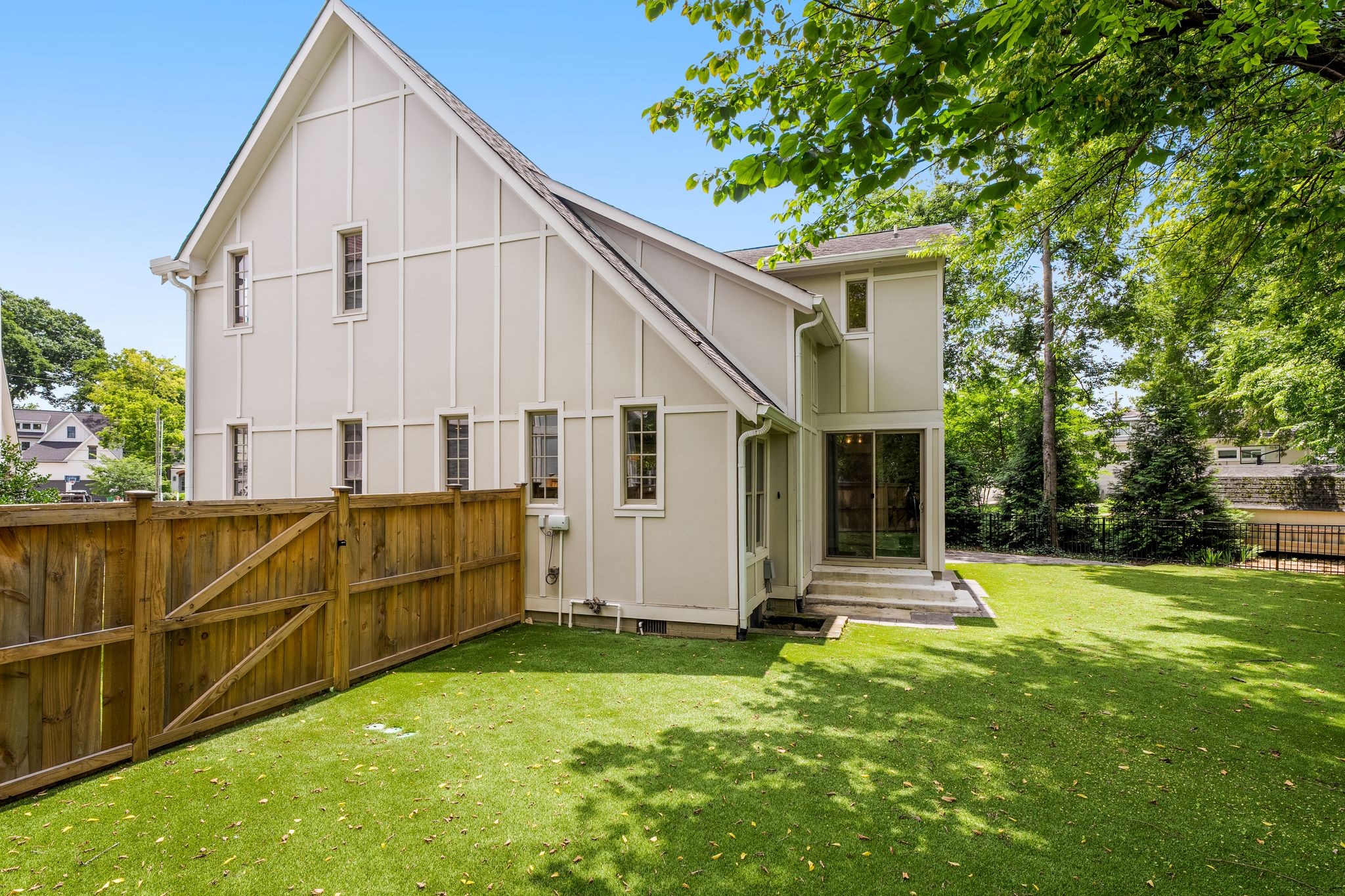 4115B Oriole Pl