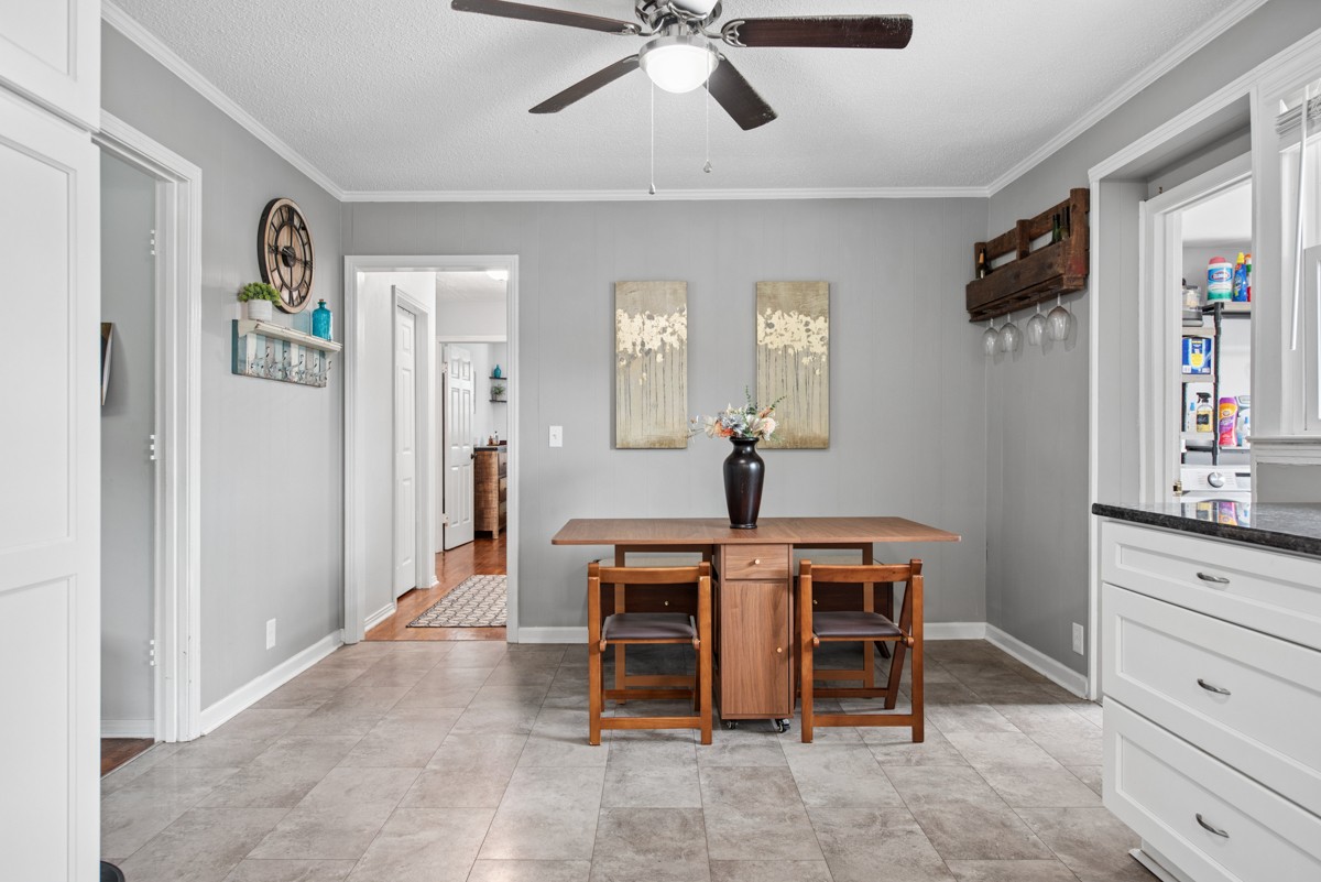 7965 Sawyer Brown Rd