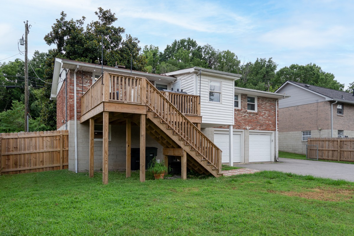 7965 Sawyer Brown Rd