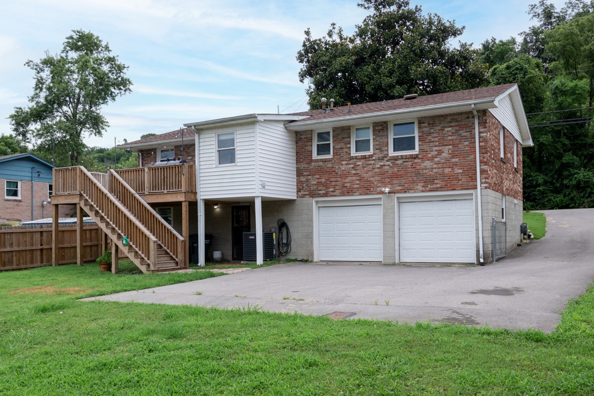 7965 Sawyer Brown Rd