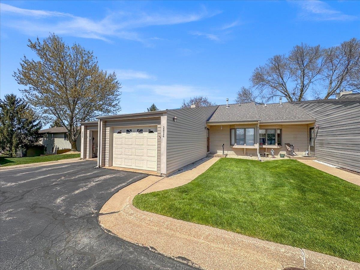 2824 Oak Meadow Court