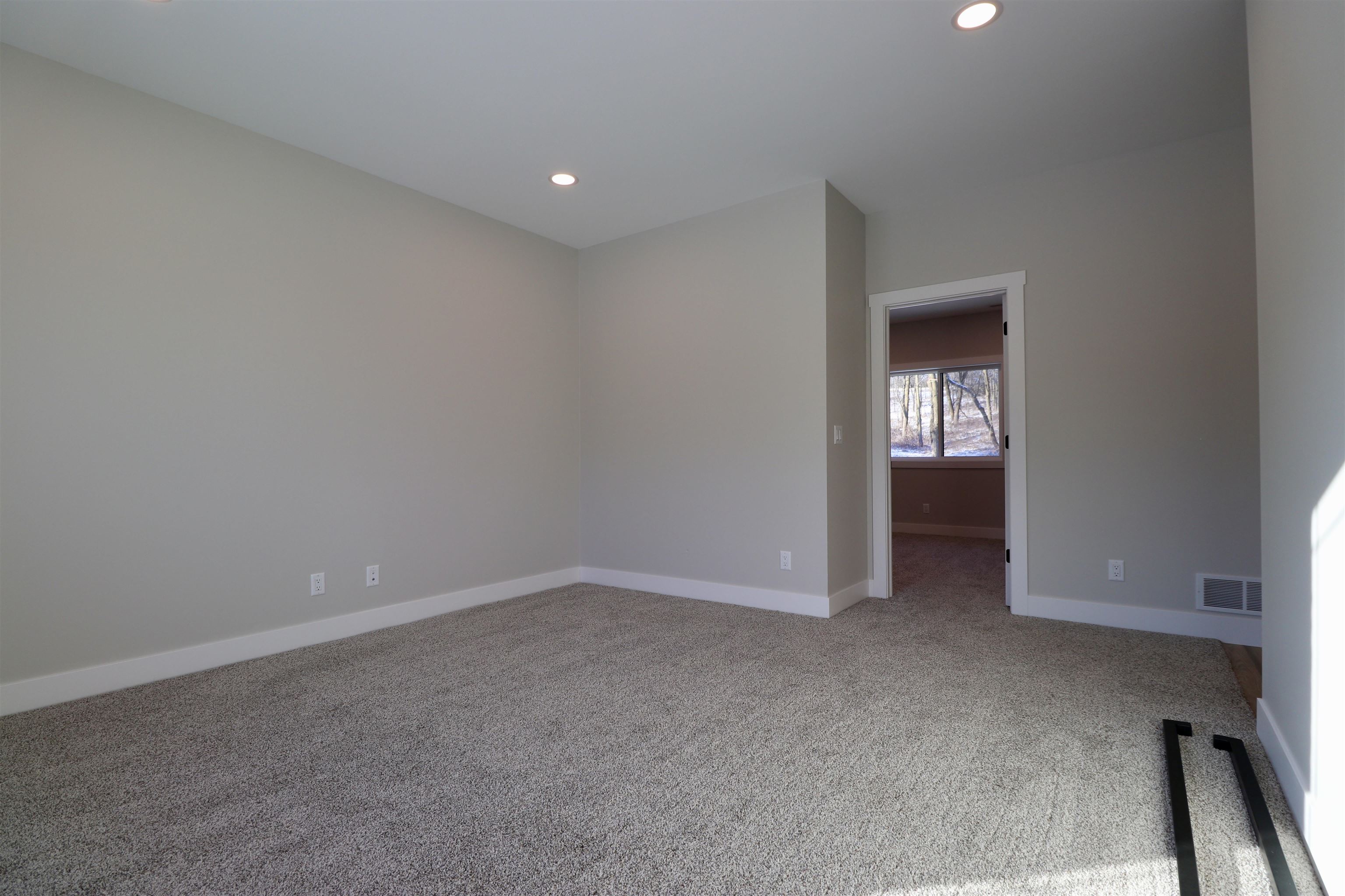 2865 Helen Ridge Court