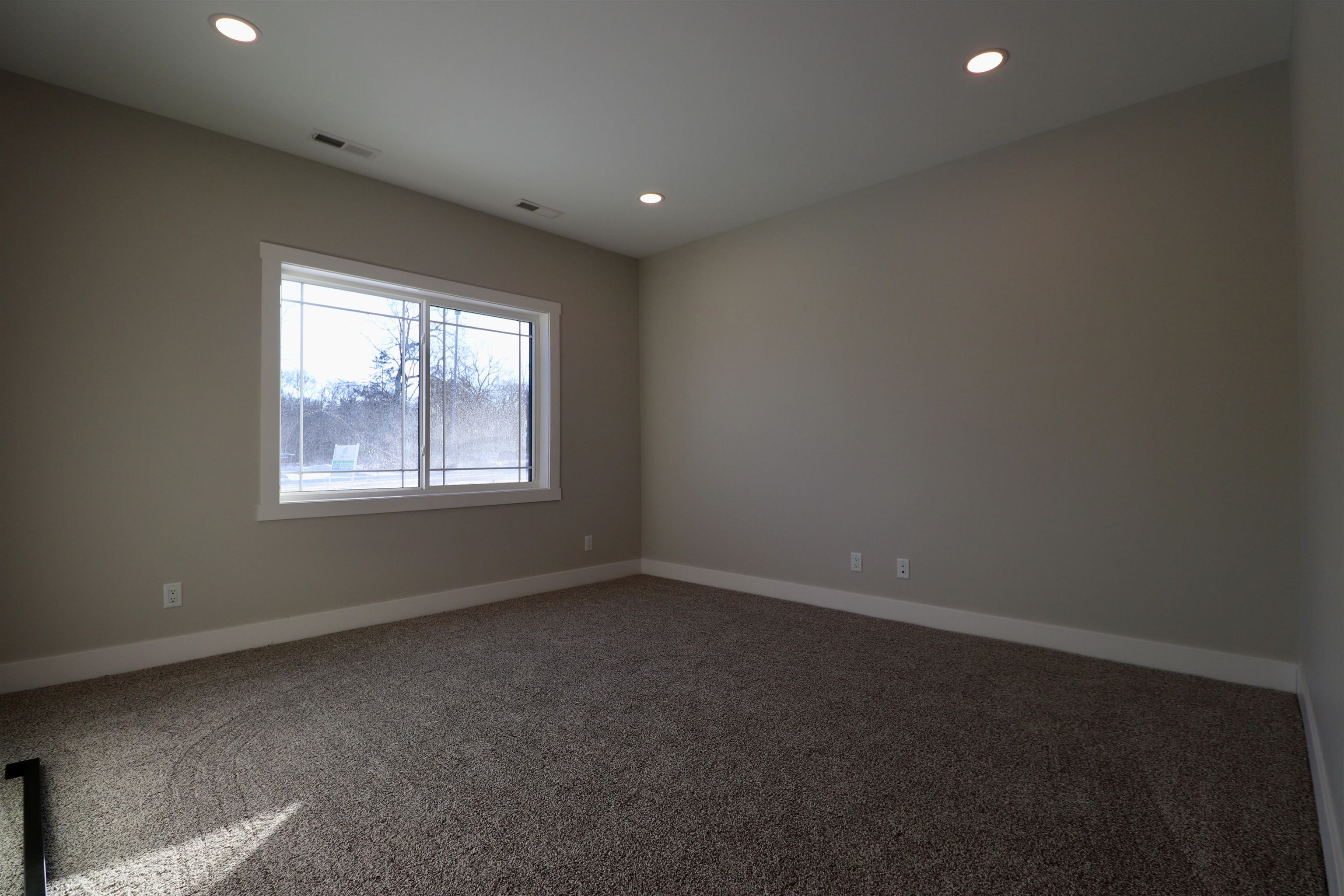 2865 Helen Ridge Court