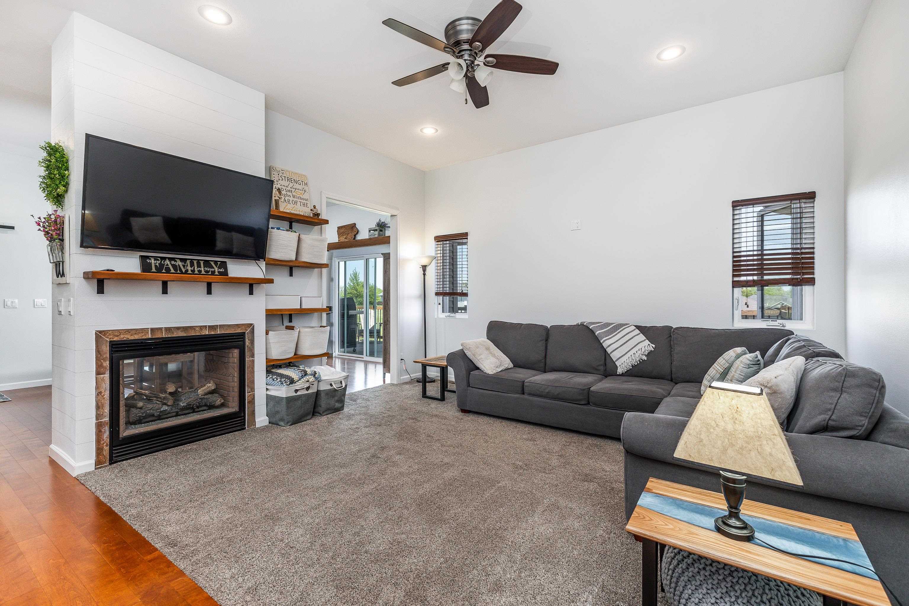 10500 Black Walnut Court