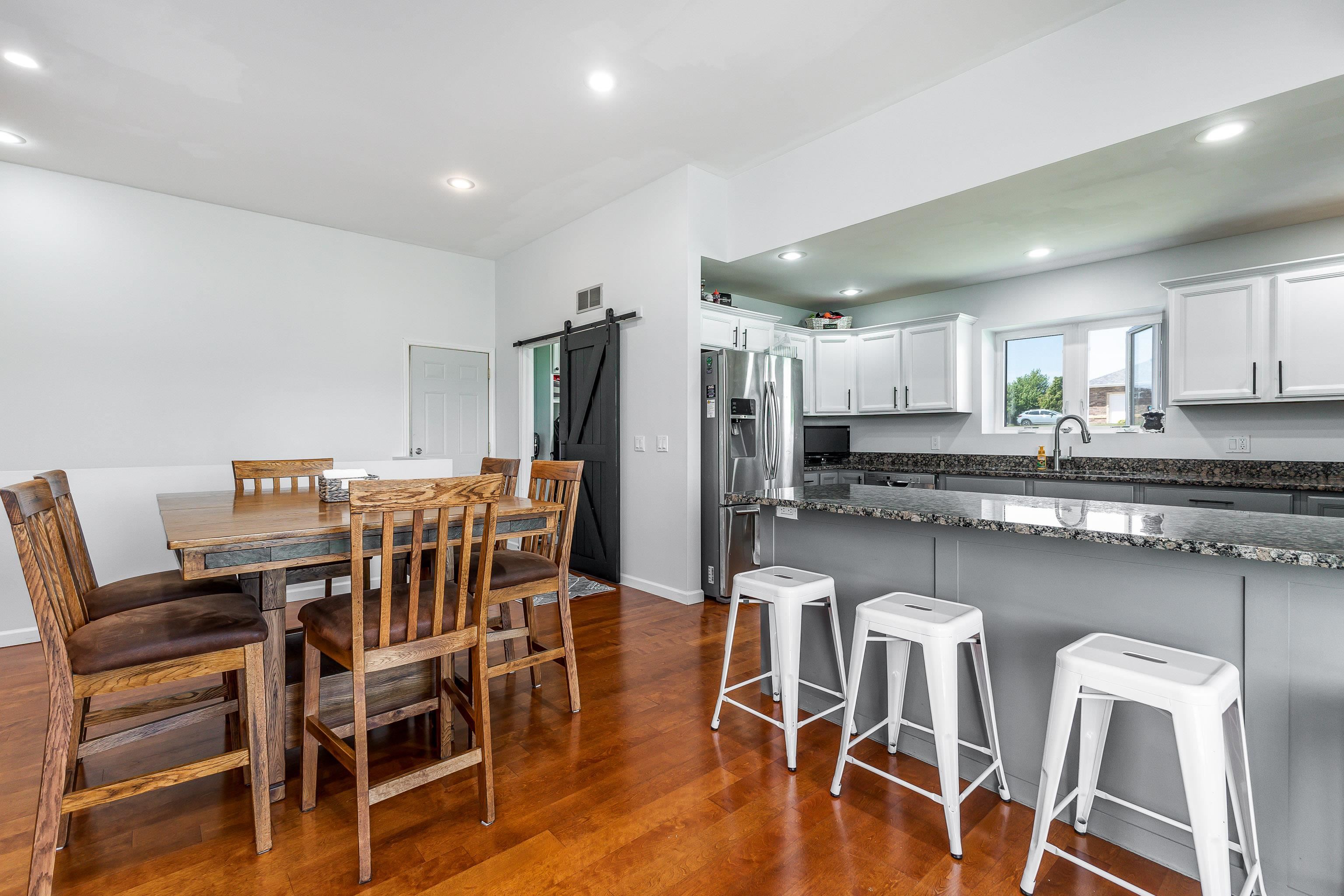 10500 Black Walnut Court