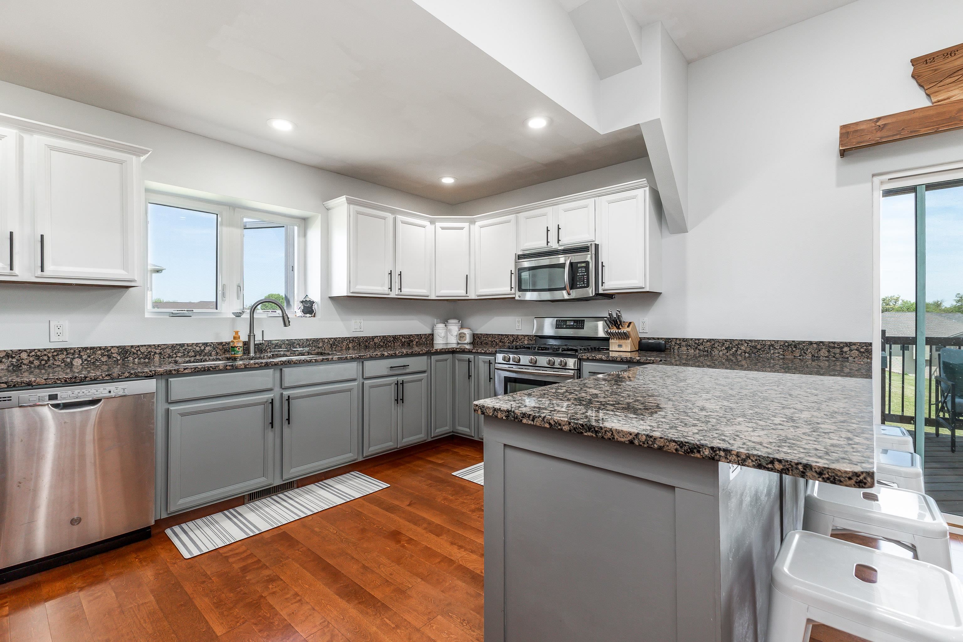 10500 Black Walnut Court
