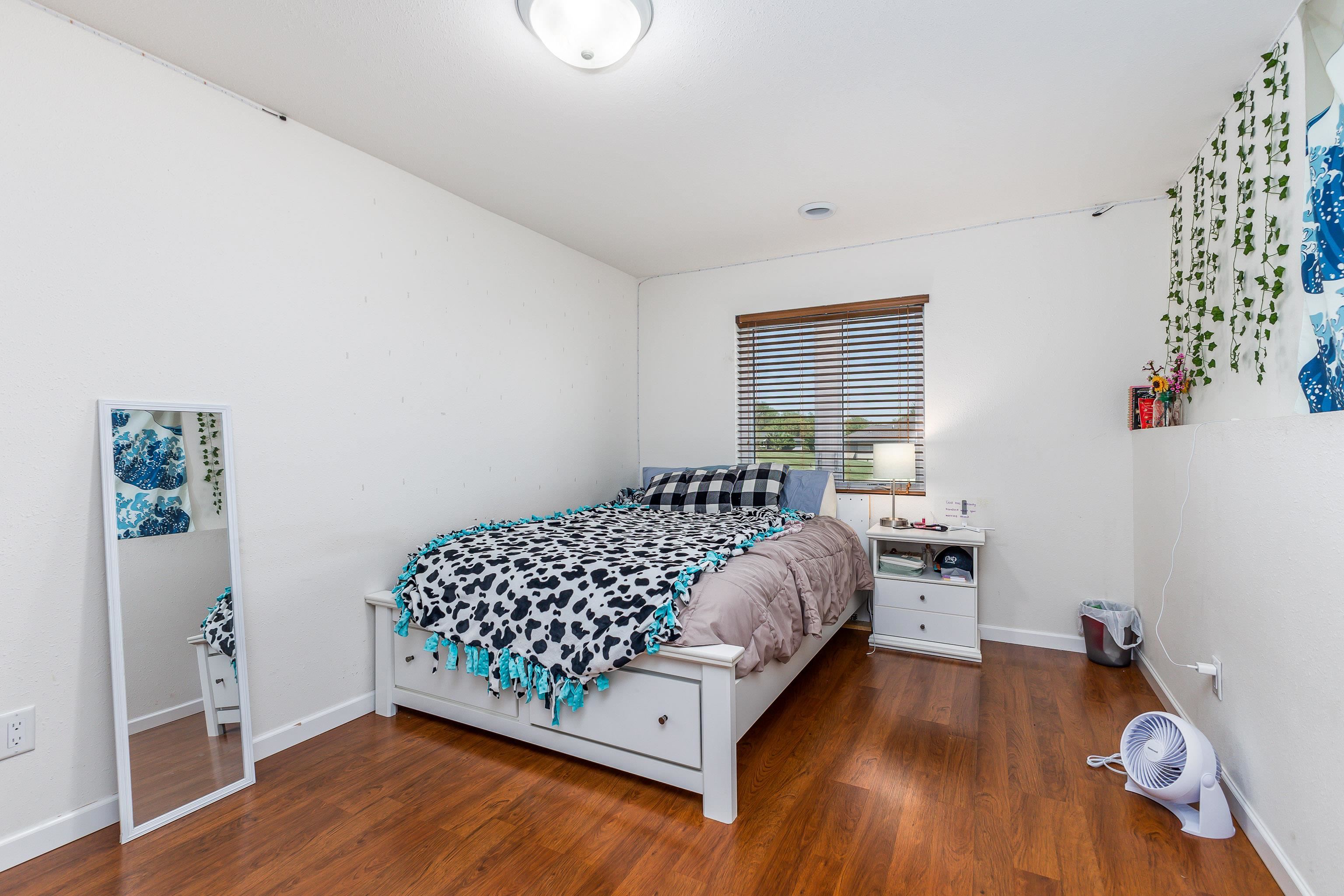 10500 Black Walnut Court