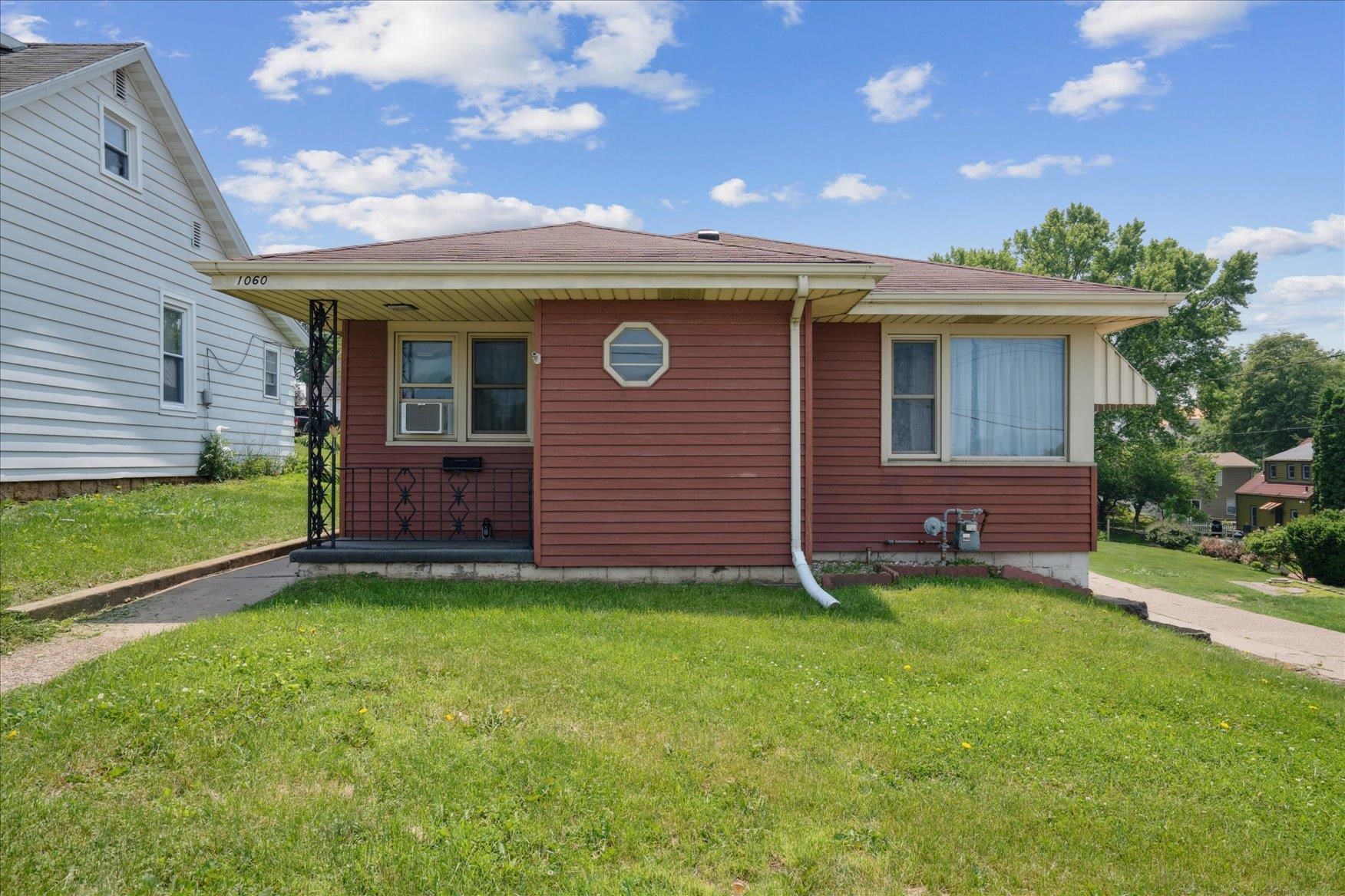 1060 Loras Boulevard