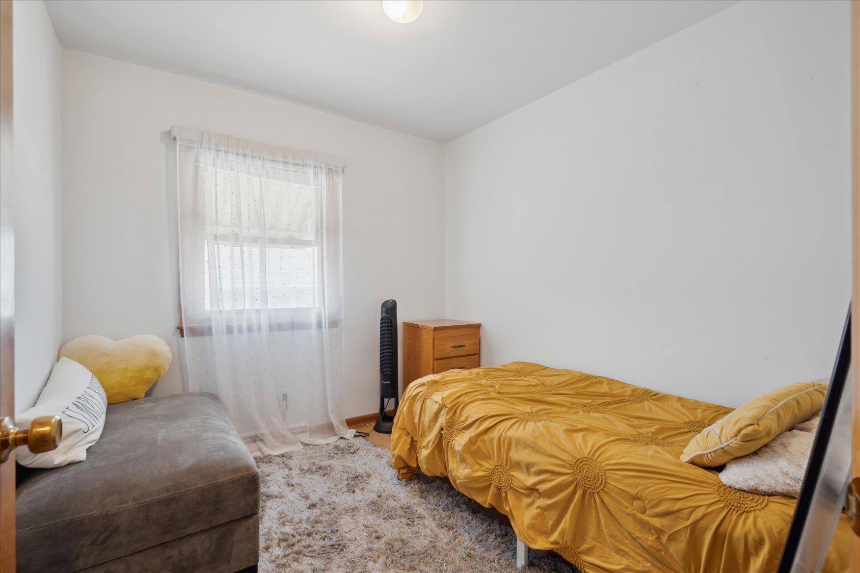 1060 Loras Boulevard