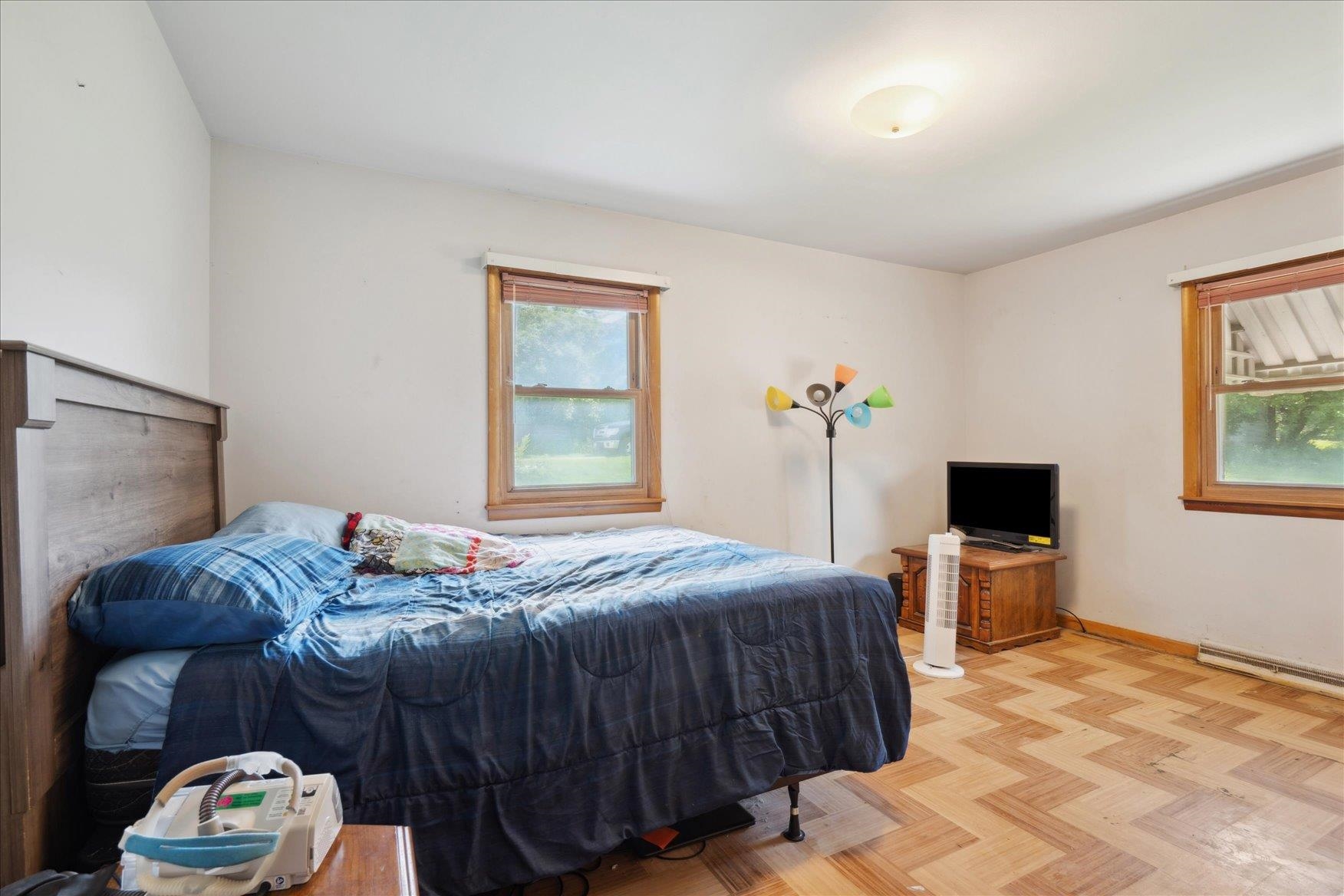 1060 Loras Boulevard