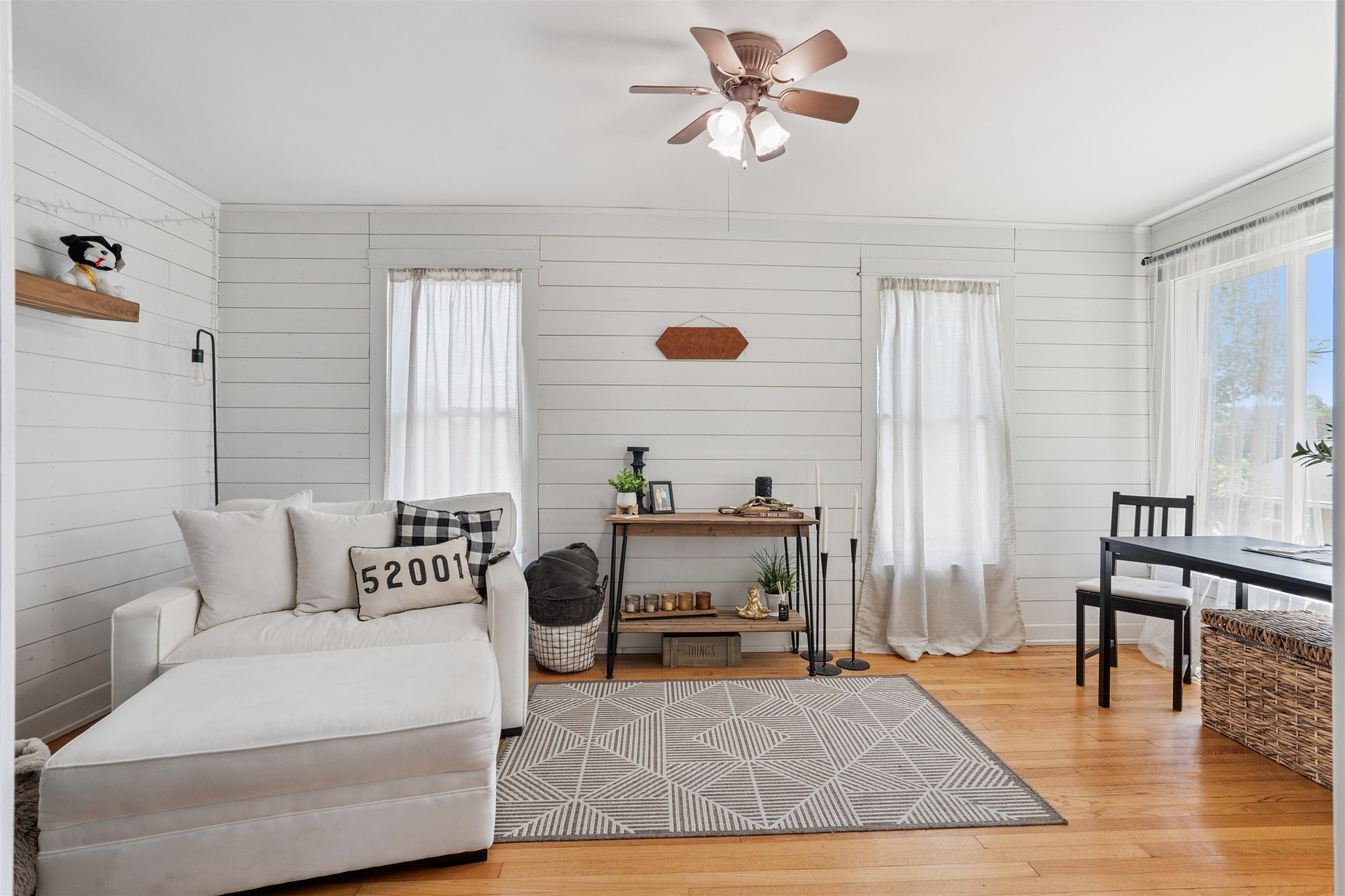 1608 Lawndale Street